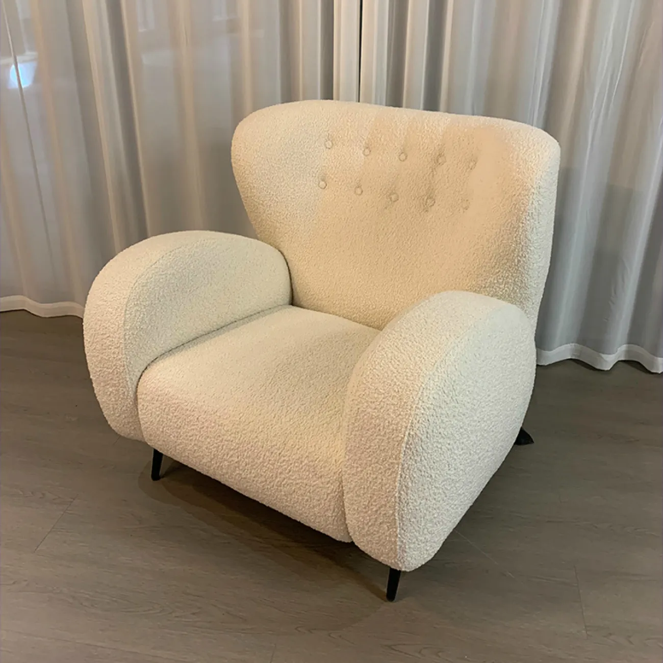 Дизайнерское кресло LaLume-KK00248 Дизайнерское кресло LaLume-KK00248