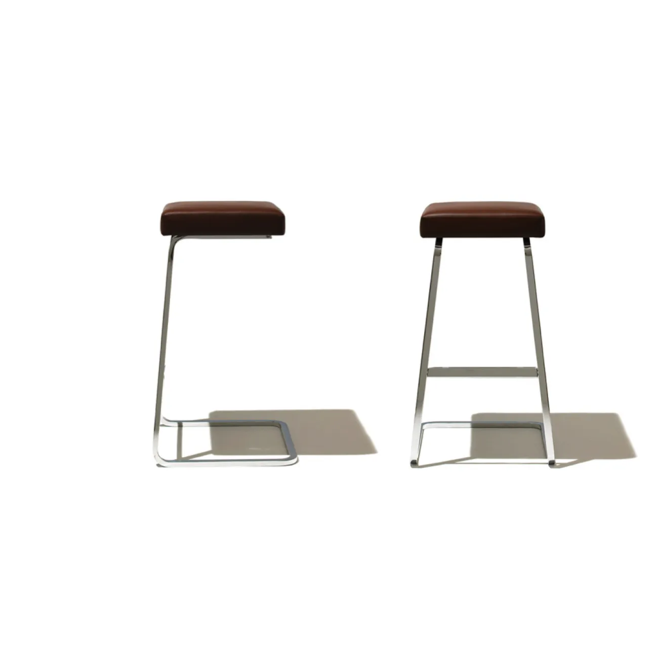 Барный стул Four Seasons designed by Ludwig Mies van der Rohe		 in 1958 от LaLume