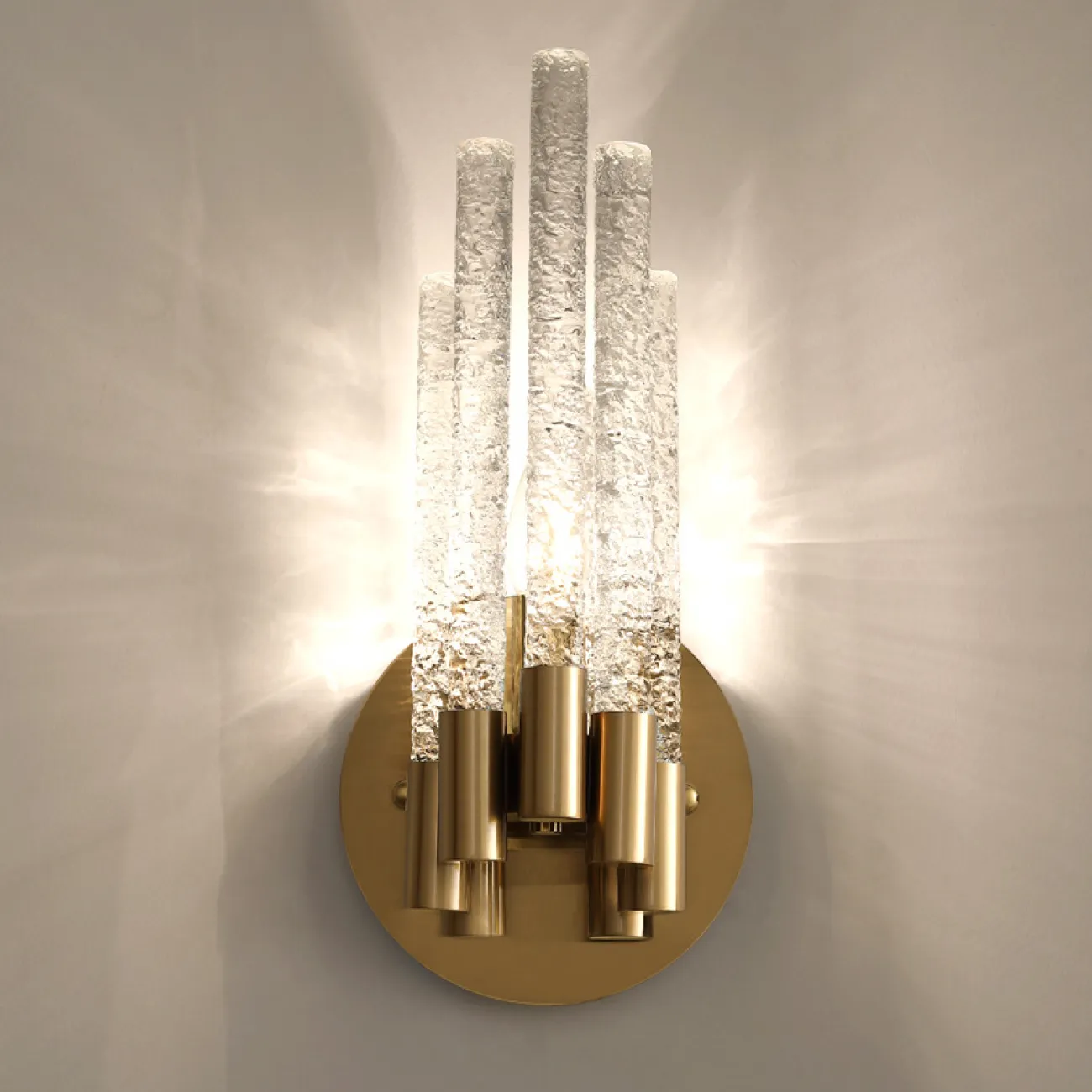 Серия настенных светильников с цилиндрическими плафонами из стекла, направленными в разные стороны TORM H39 Серия настенных светильников с цилиндрическими плафонами из стекла, направленными в разные стороны TORM H39