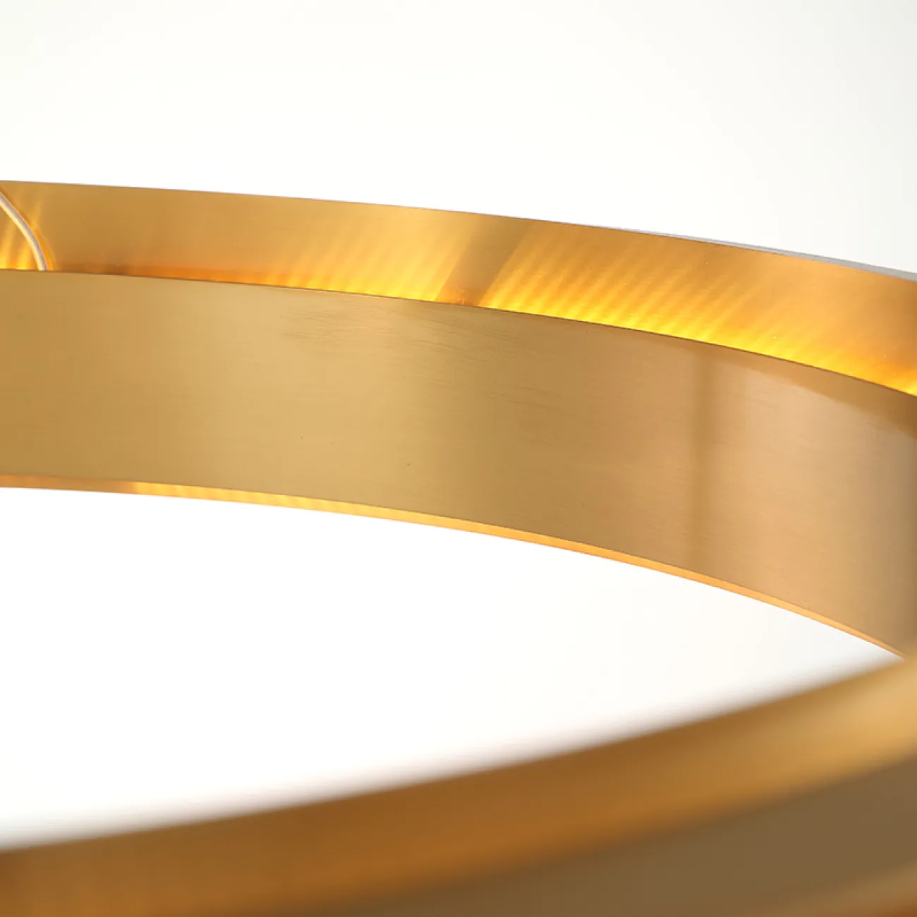 Подвесной кольцевой светильник VERITAS от ImperiumLoft