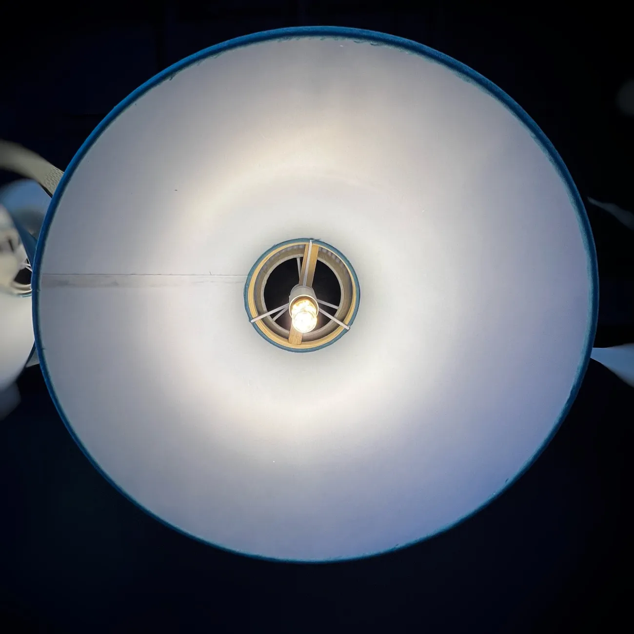 Подвесной светильник Pella B от ImperiumLoft Подвесной светильник Pella B от ImperiumLoft