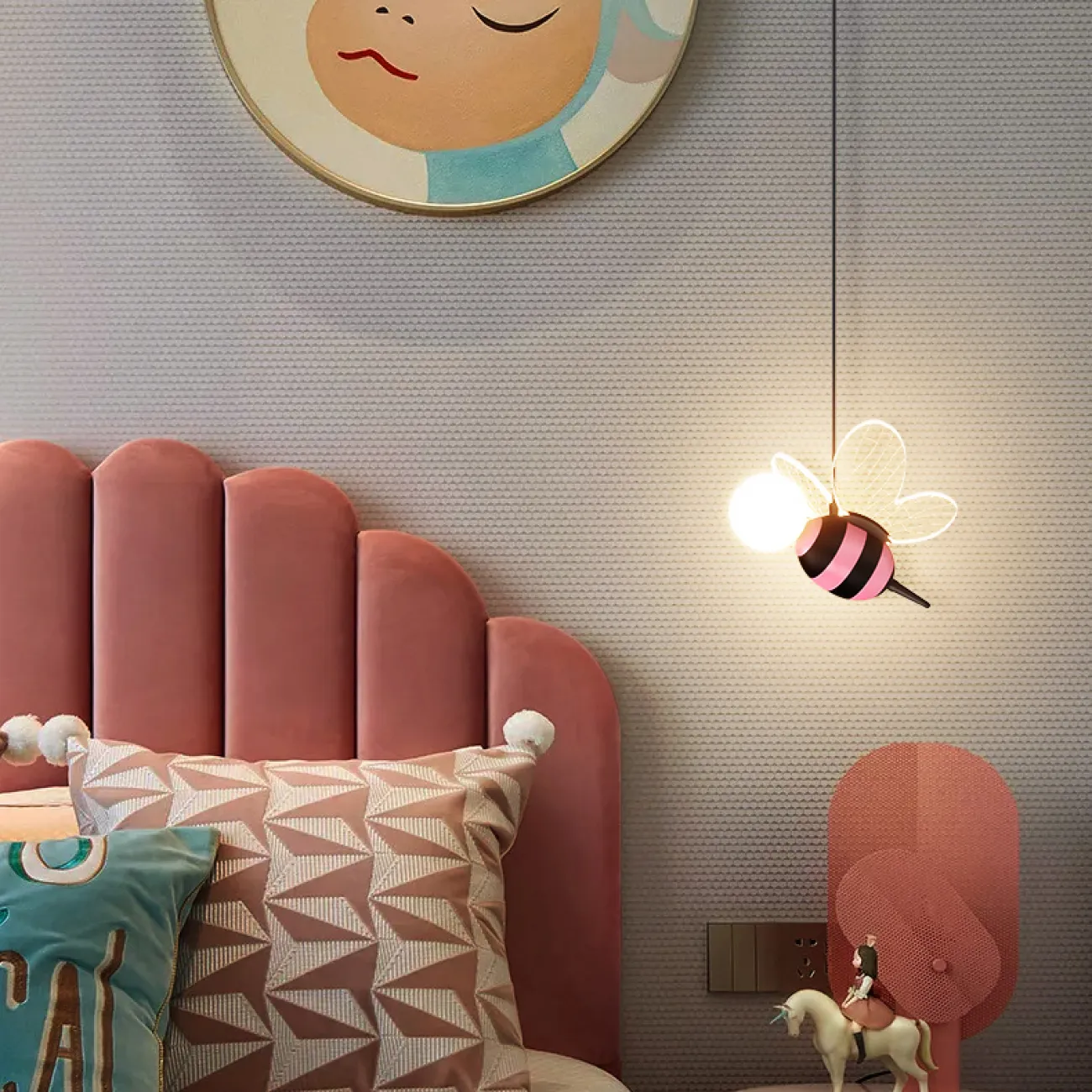 Подвесной светильник BEE Pink от ImperiumLoft