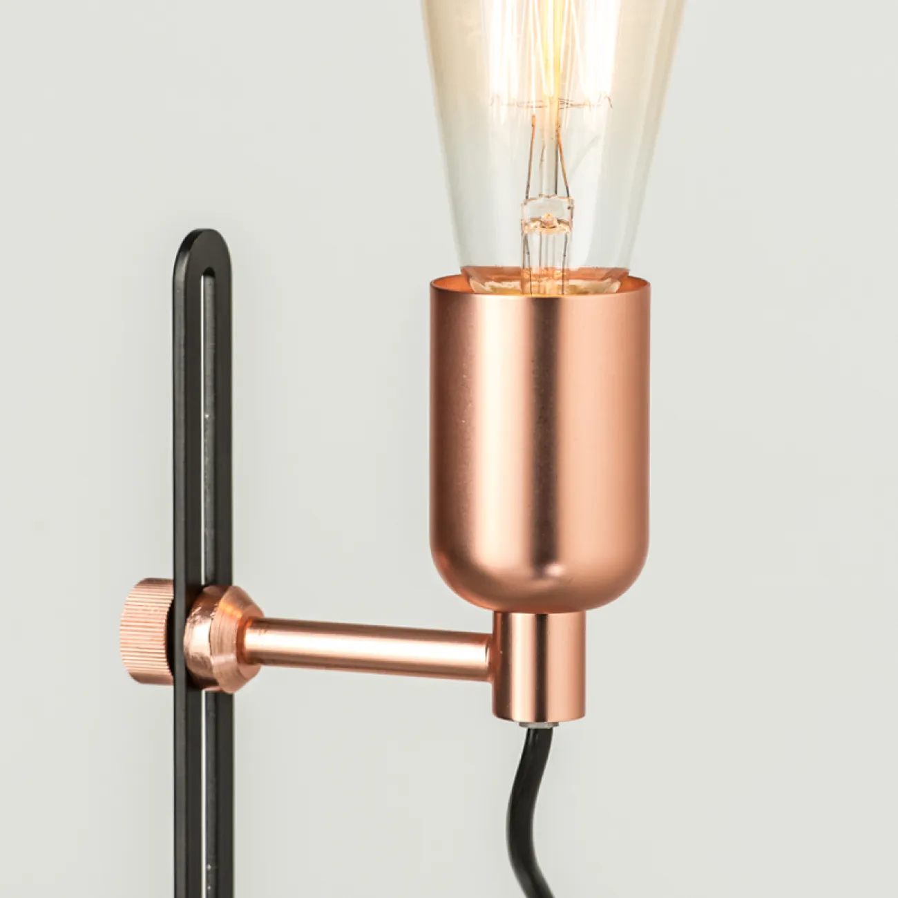 Настольная лампа PULLOUT TAB от ImperiumLoft