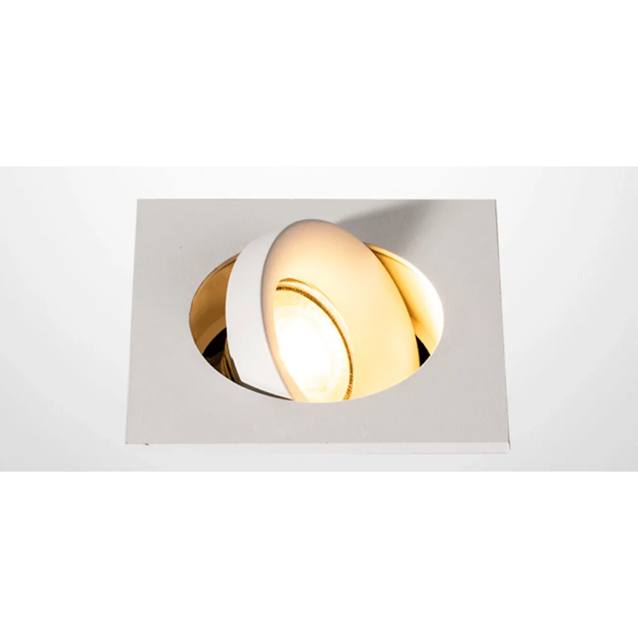 Встраиваемый спот TIMA c поворотом Белый