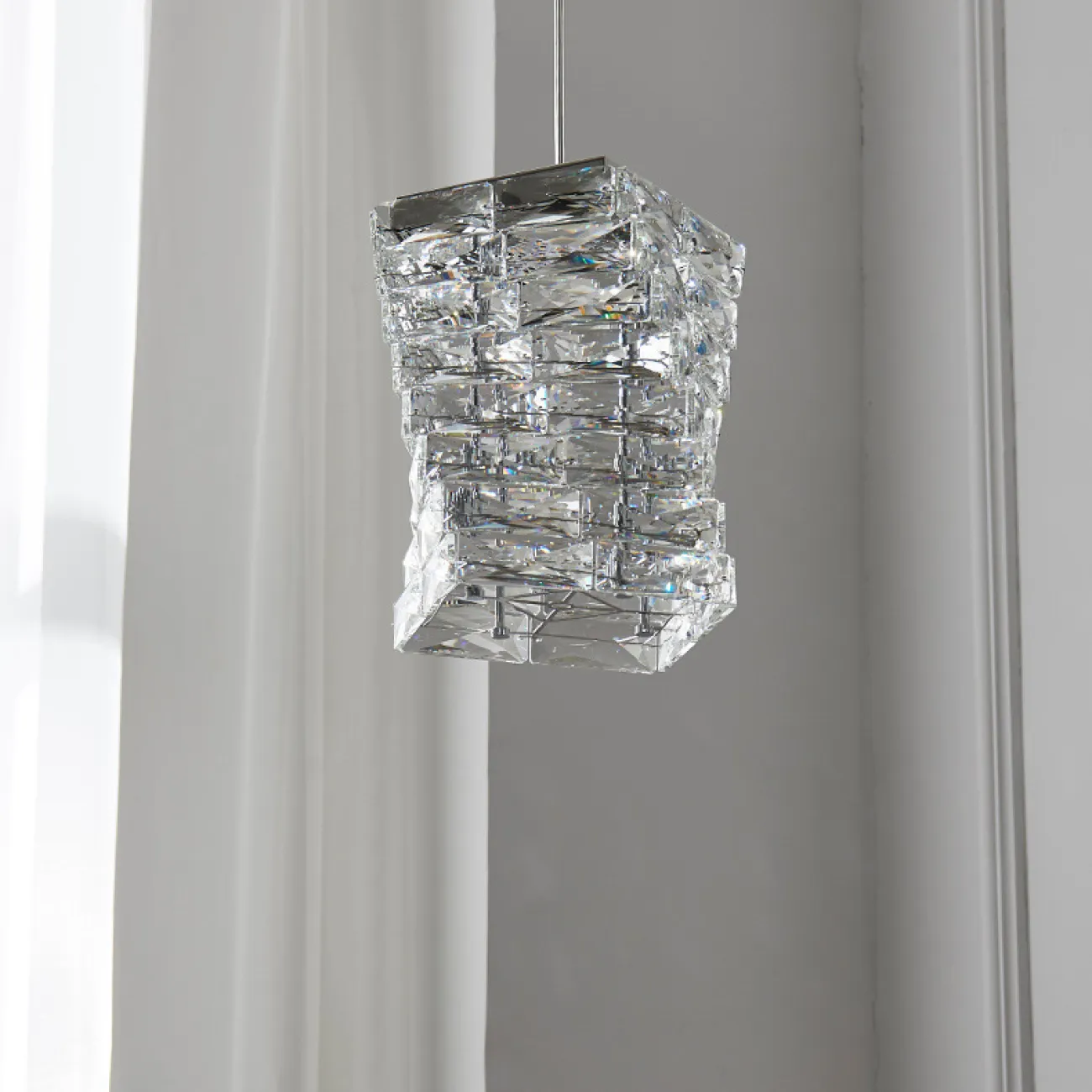 Подвесной светильник CARE H12 от ImperiumLoft