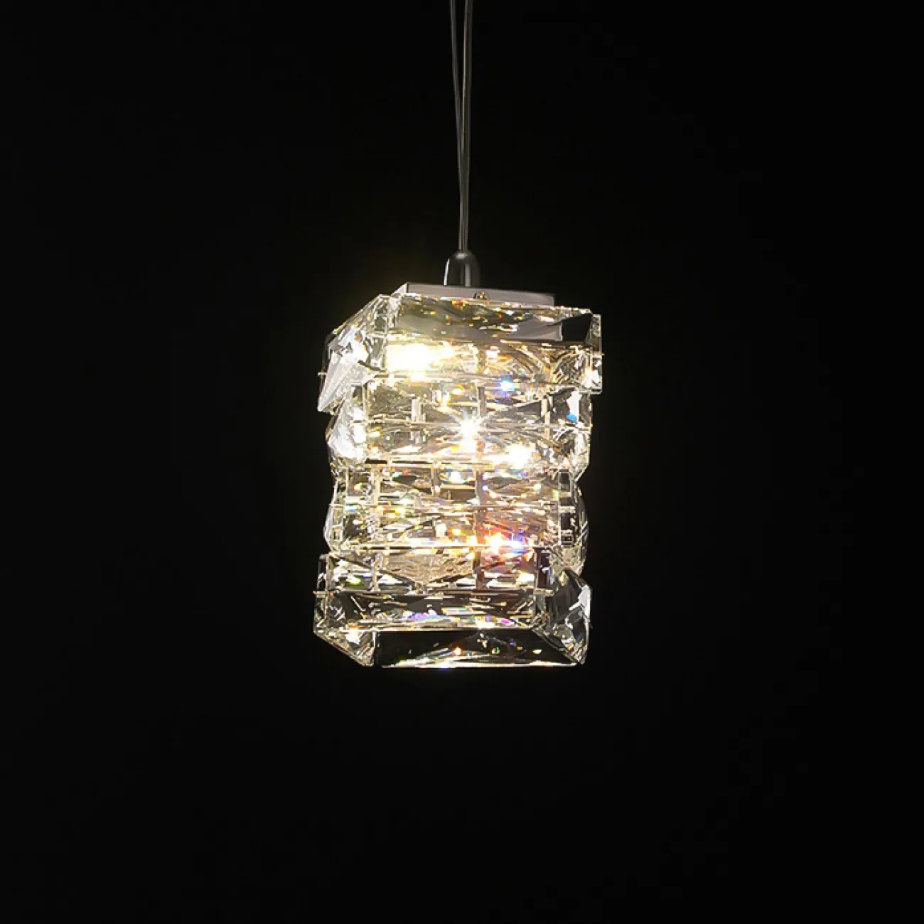 Подвесной светильник CARE H25 от ImperiumLoft