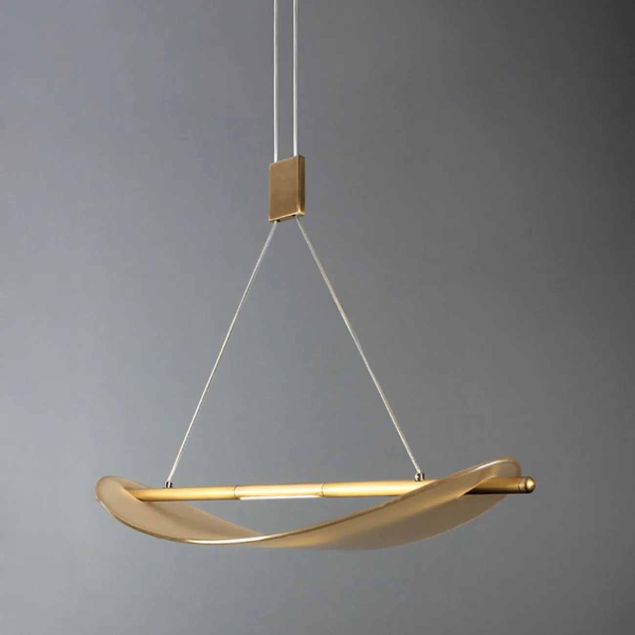 Подвесной реечный светильник ROOK ШАМПАНЬ от ImperiumLoft