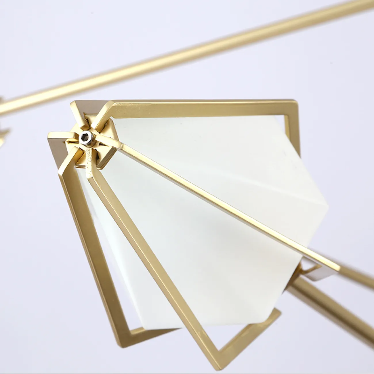 Люстра Harlow Spoke Chandelier от ImperiumLoft