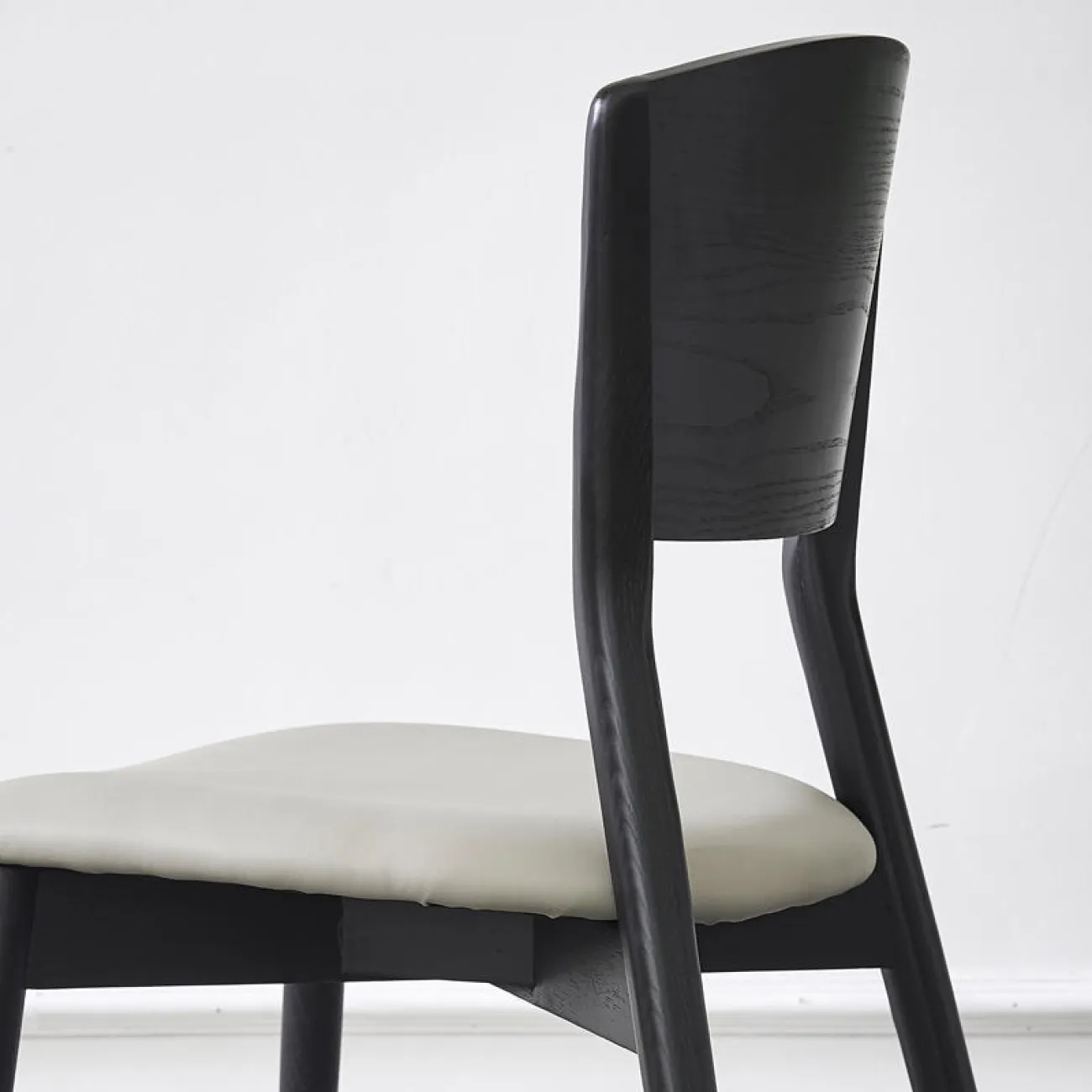 Дизайнерский обеденный стул LaLume-ST00218