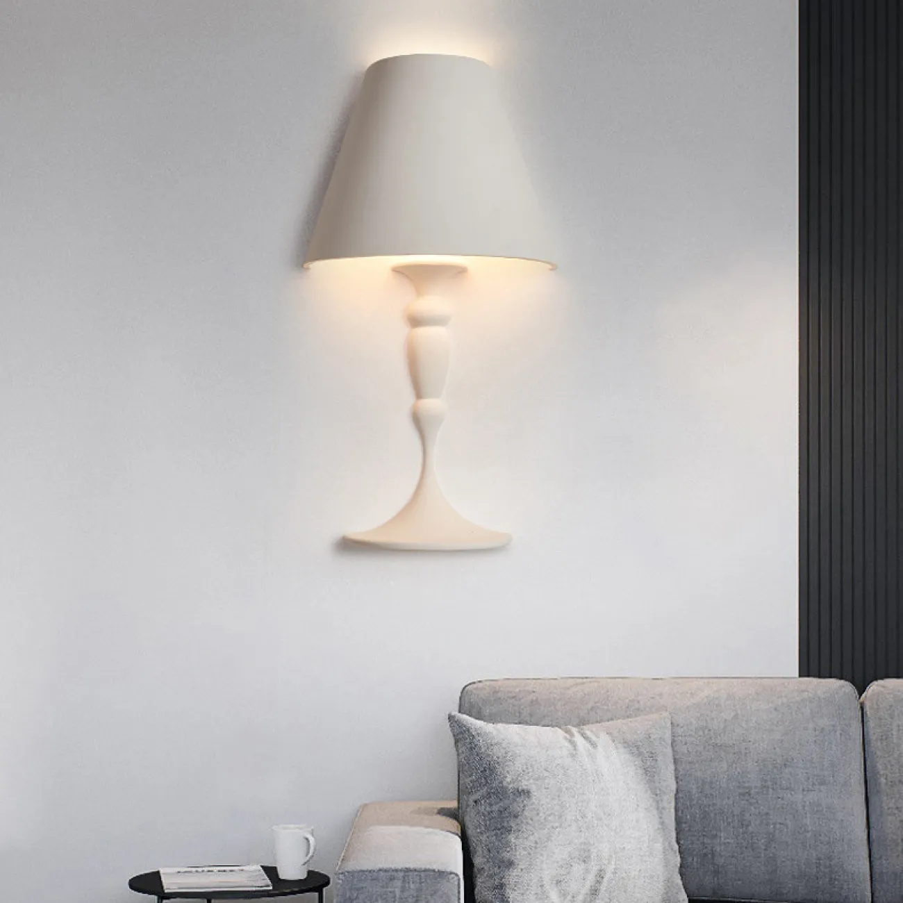 Креативный настенный светильник из белого гипса в виде настольной лампы с абажуром BEATUS 10W 6000К