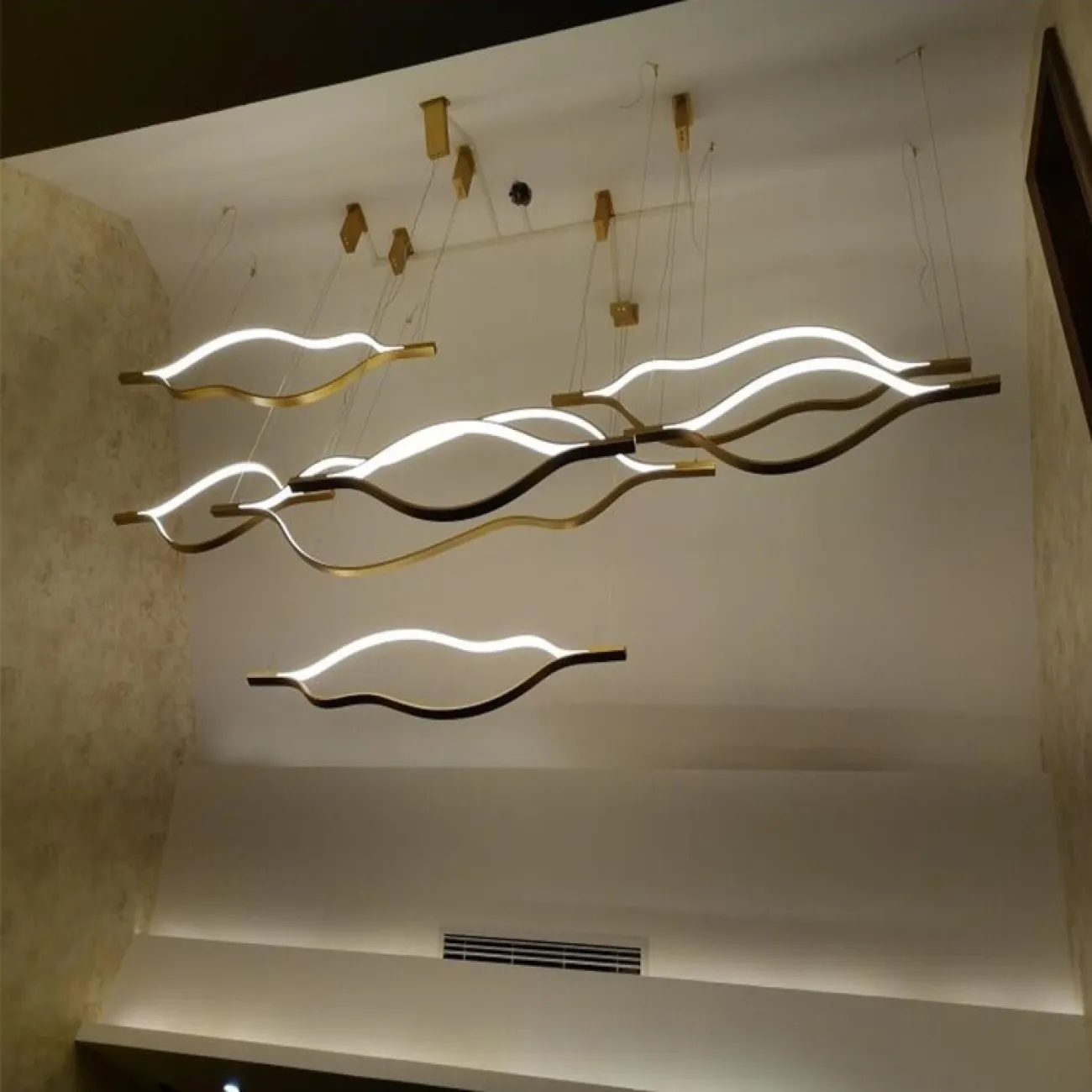 Подвесной светодиодный Светильник Tape Light L180 от ImperiumLoft