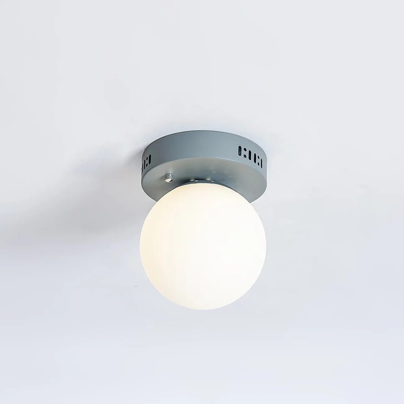 Подвесная люстра BOARD ORB от ImperiumLoft