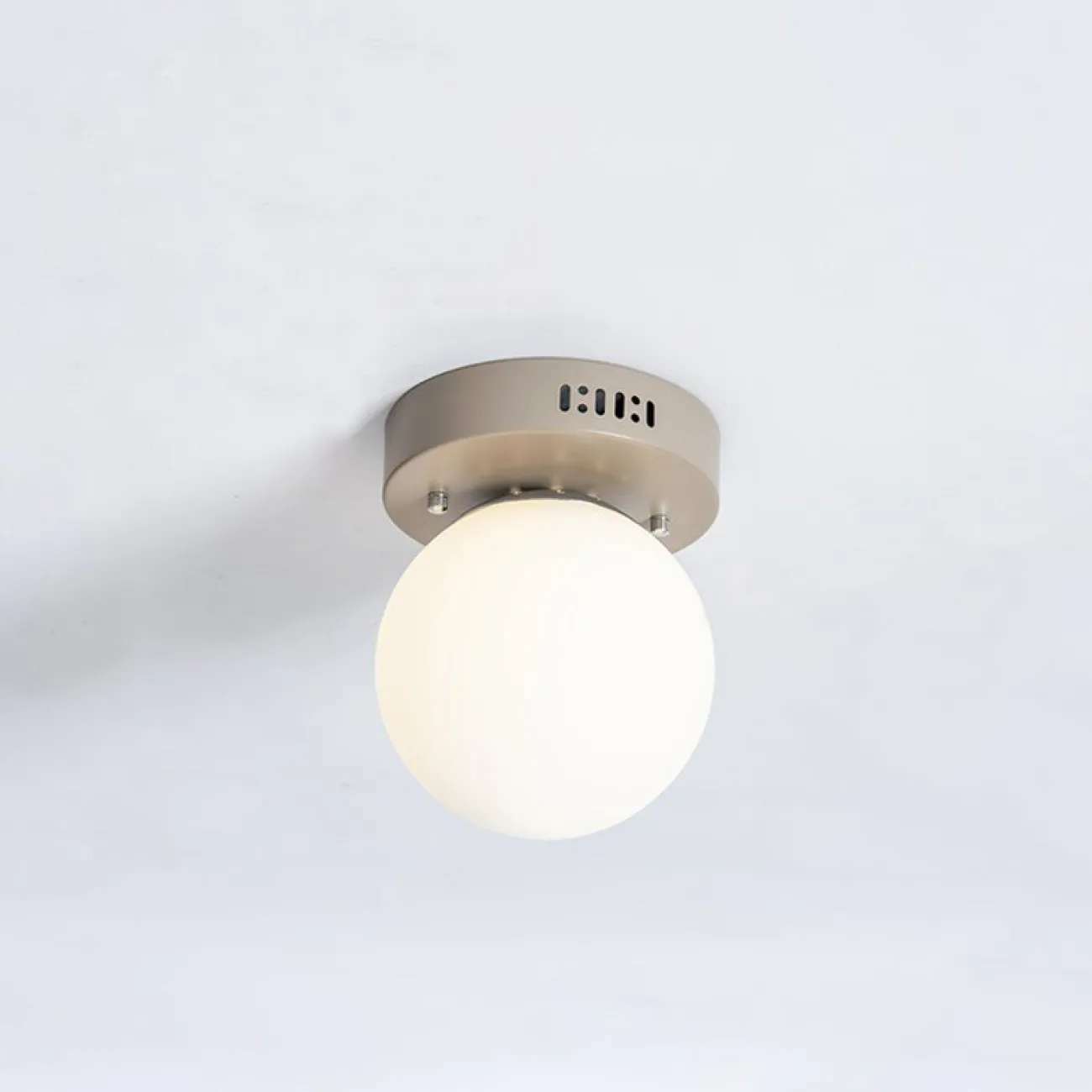 Подвесная люстра BOARD ORB от ImperiumLoft