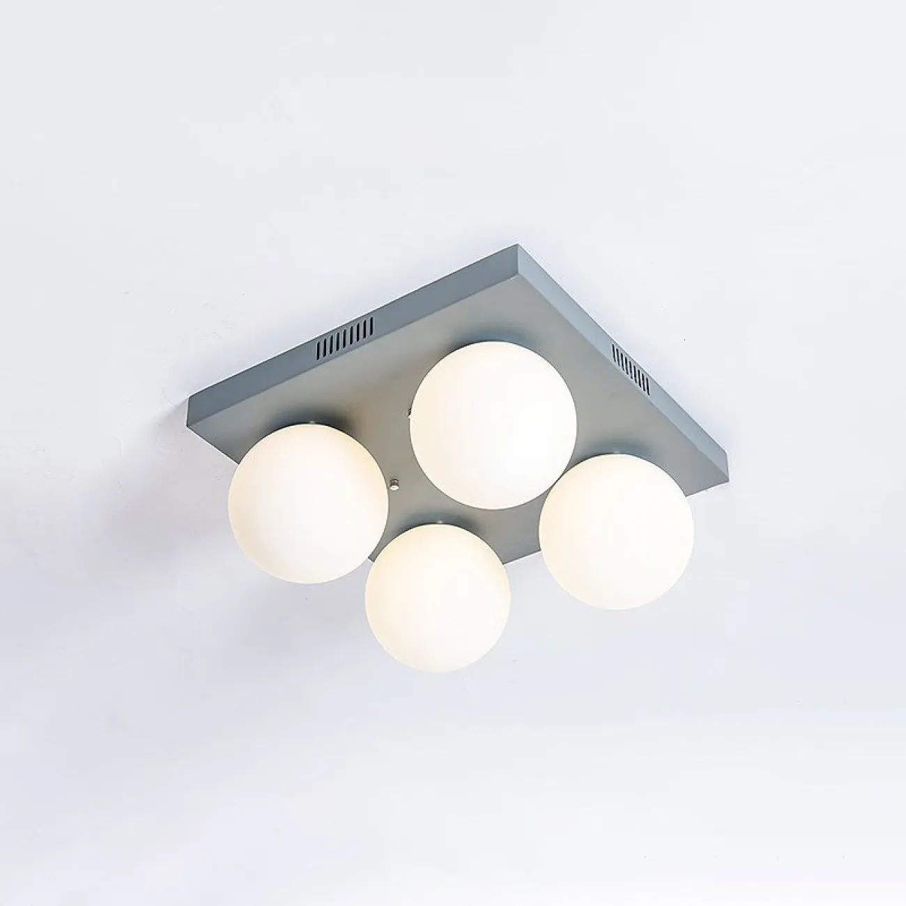 Подвесная люстра BOARD ORB от ImperiumLoft