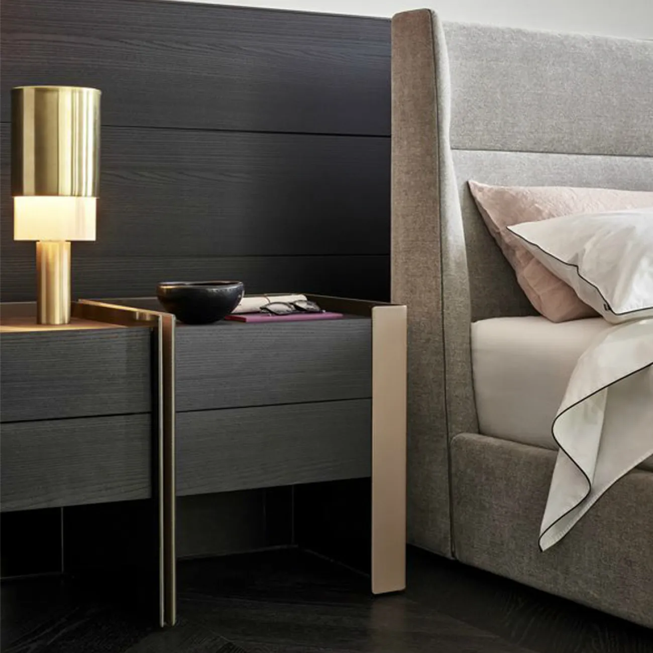 Дизайнерская прикроватная тумба LaLume-TT00119