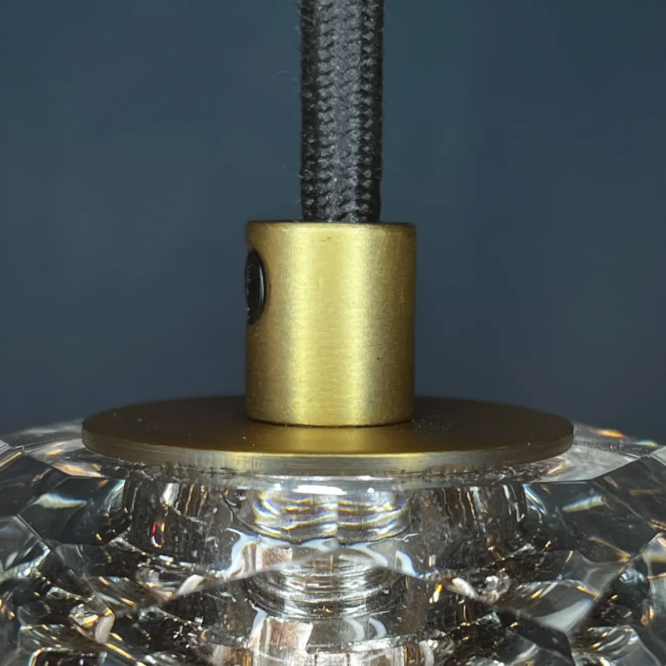 Подвесной светильник RH Boule De Cristal Single Rod Pendant Brass от ImperiumLoft