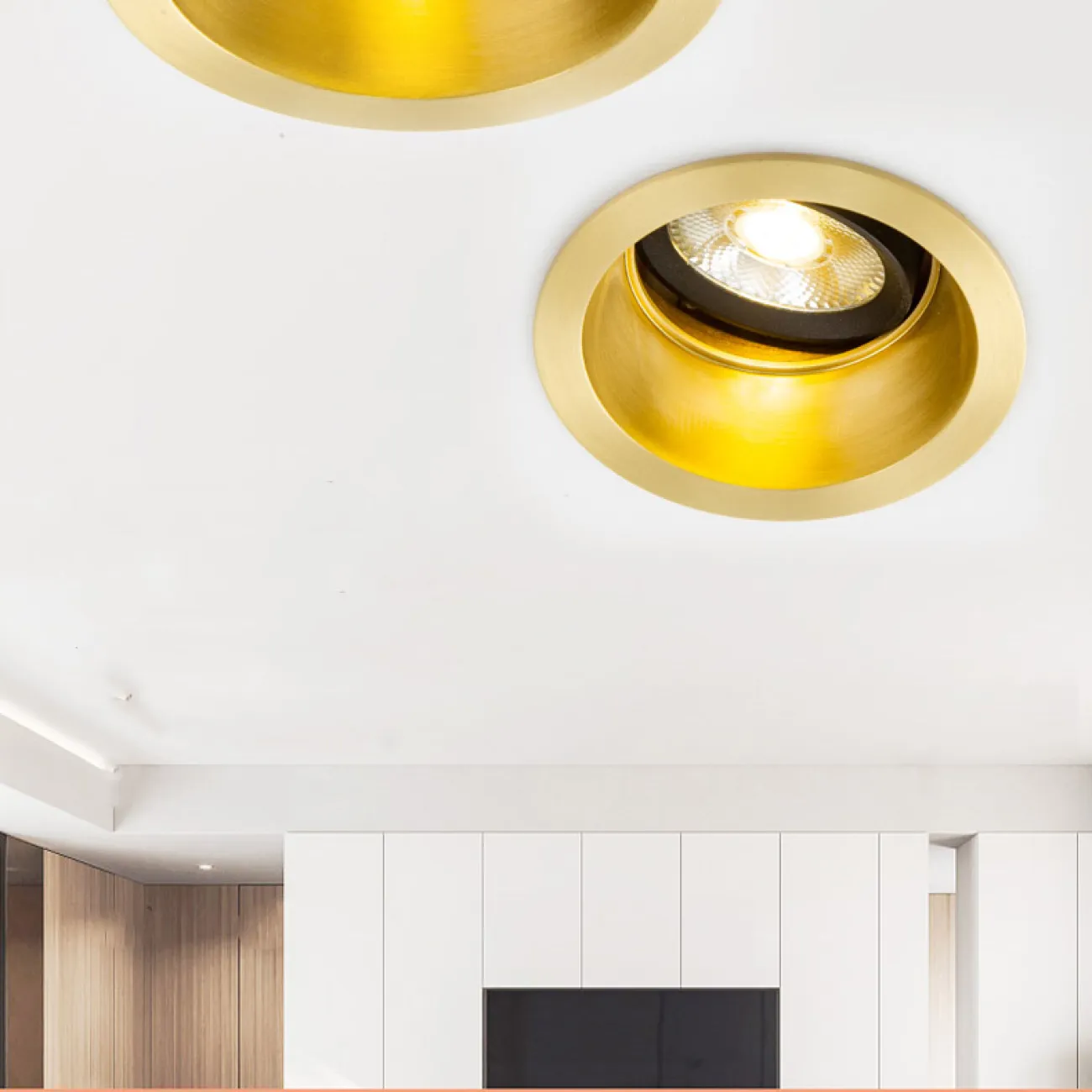 Точечный светильник CALL D6,9 Brass 4000 К от ImperiumLoft Точечный светильник CALL D6,9 Brass 4000 К от ImperiumLoft