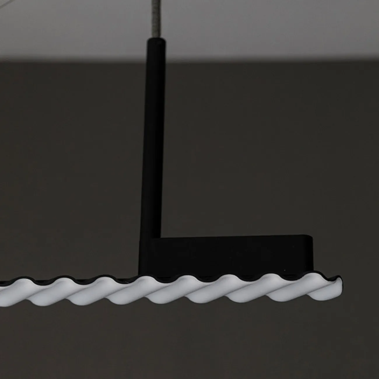 Подвесной светильник TOBBY LONG Black от ImperiumLoft