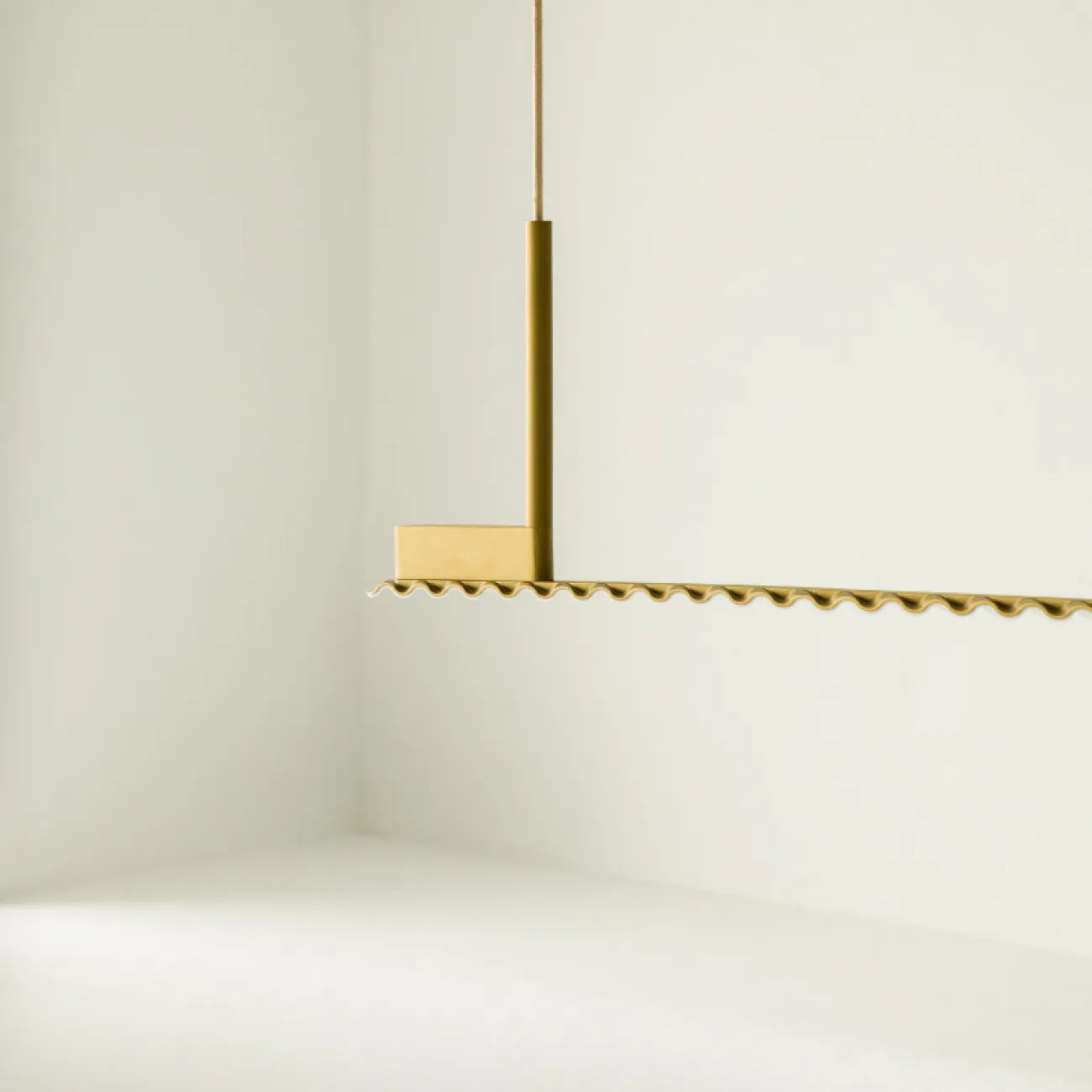 Подвесной светильник TOBBY LONG Brass от ImperiumLoft