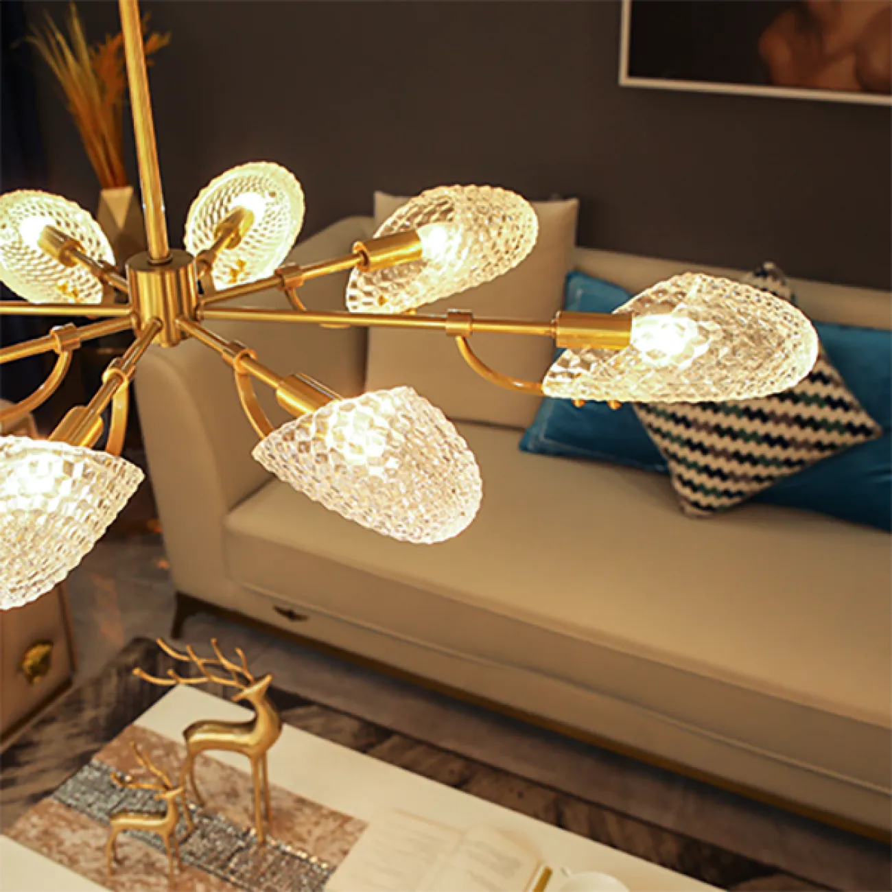 Потолочная люстра LORAINE L6 Brass Black от ImperiumLoft