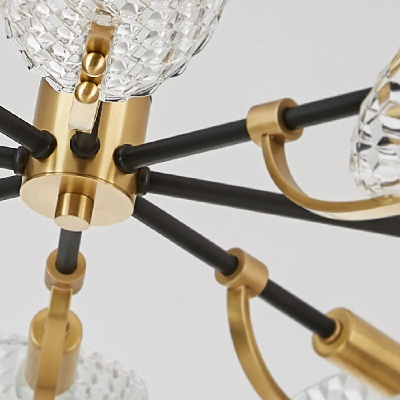 Потолочная люстра LORAINE L6 Brass от ImperiumLoft