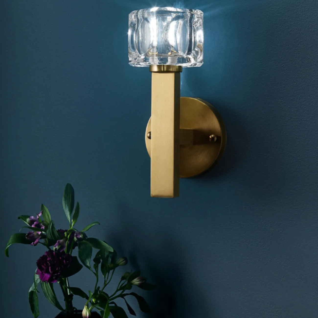 Настенный светильник MAURA L2 от ImperiumLoft Настенный светильник MAURA L2 от ImperiumLoft