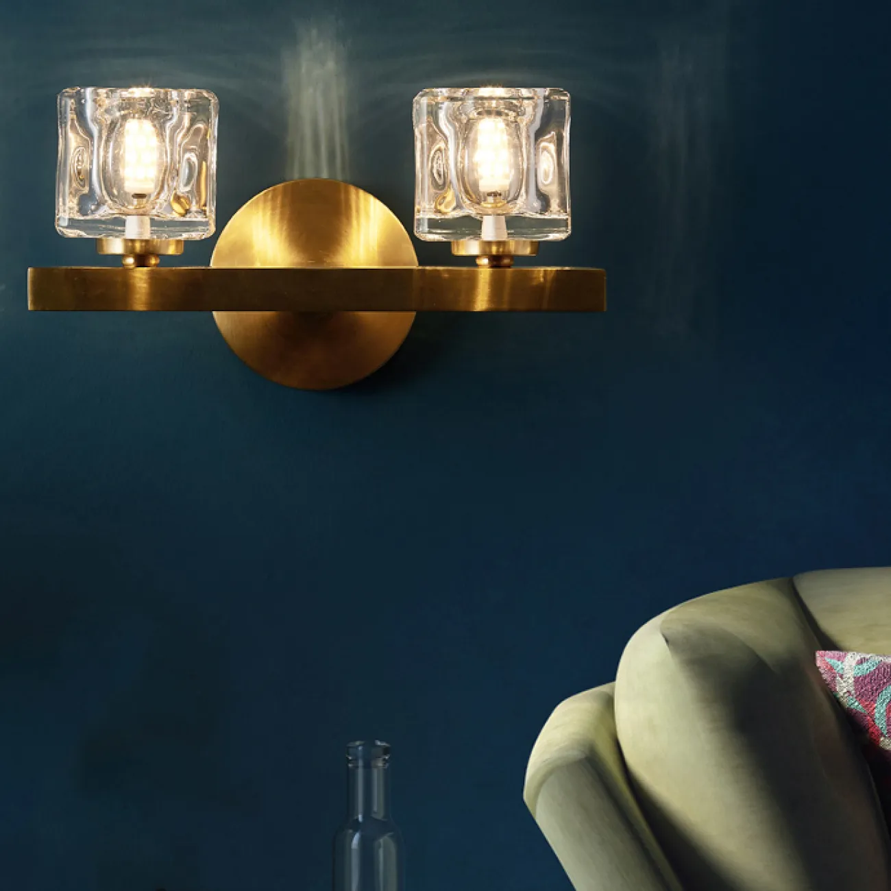 Настенный светильник MAURA L2 от ImperiumLoft Настенный светильник MAURA L2 от ImperiumLoft