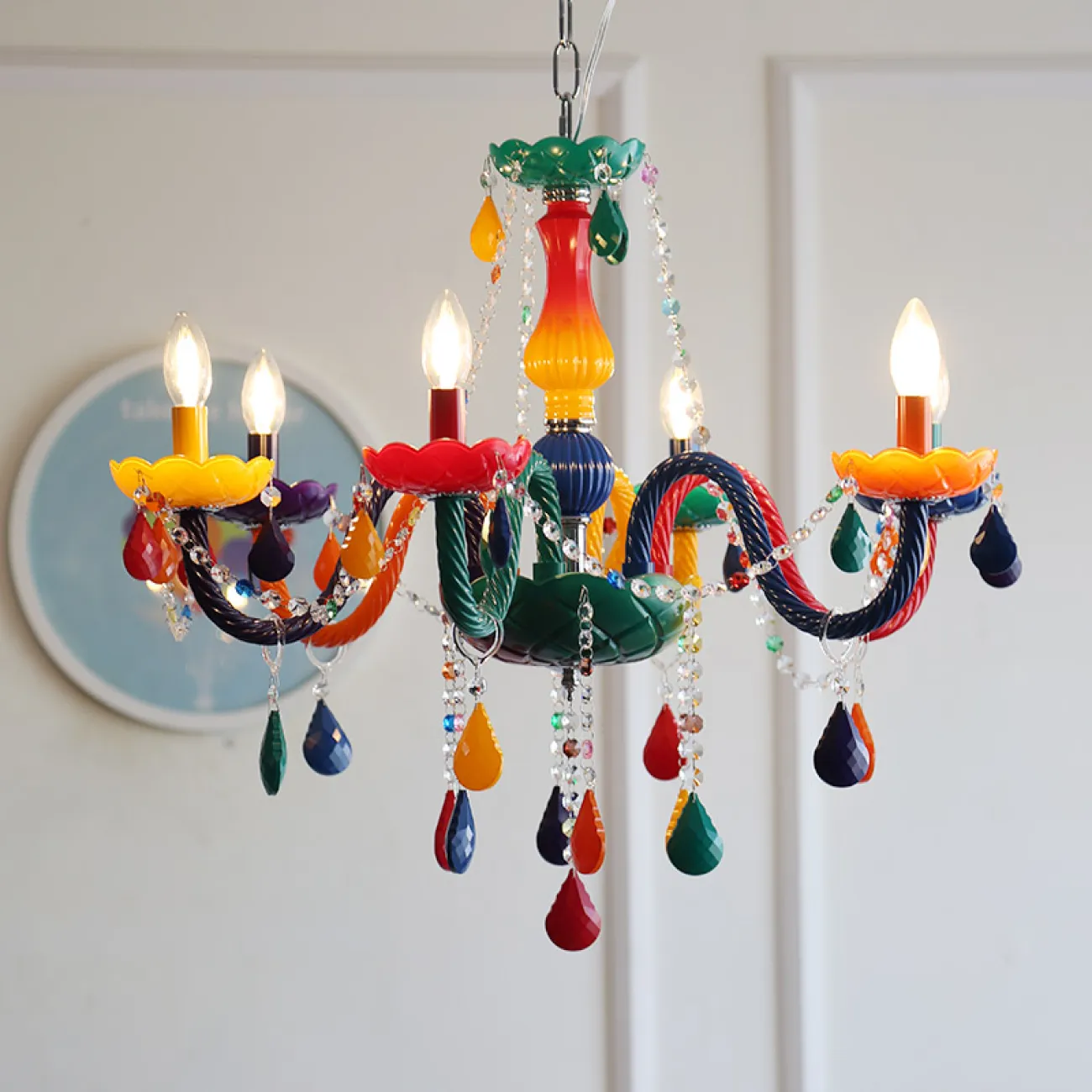 Люстра в современном стиле RAINBOW 4 от ImperiumLoft Люстра в современном стиле RAINBOW 4 от ImperiumLoft