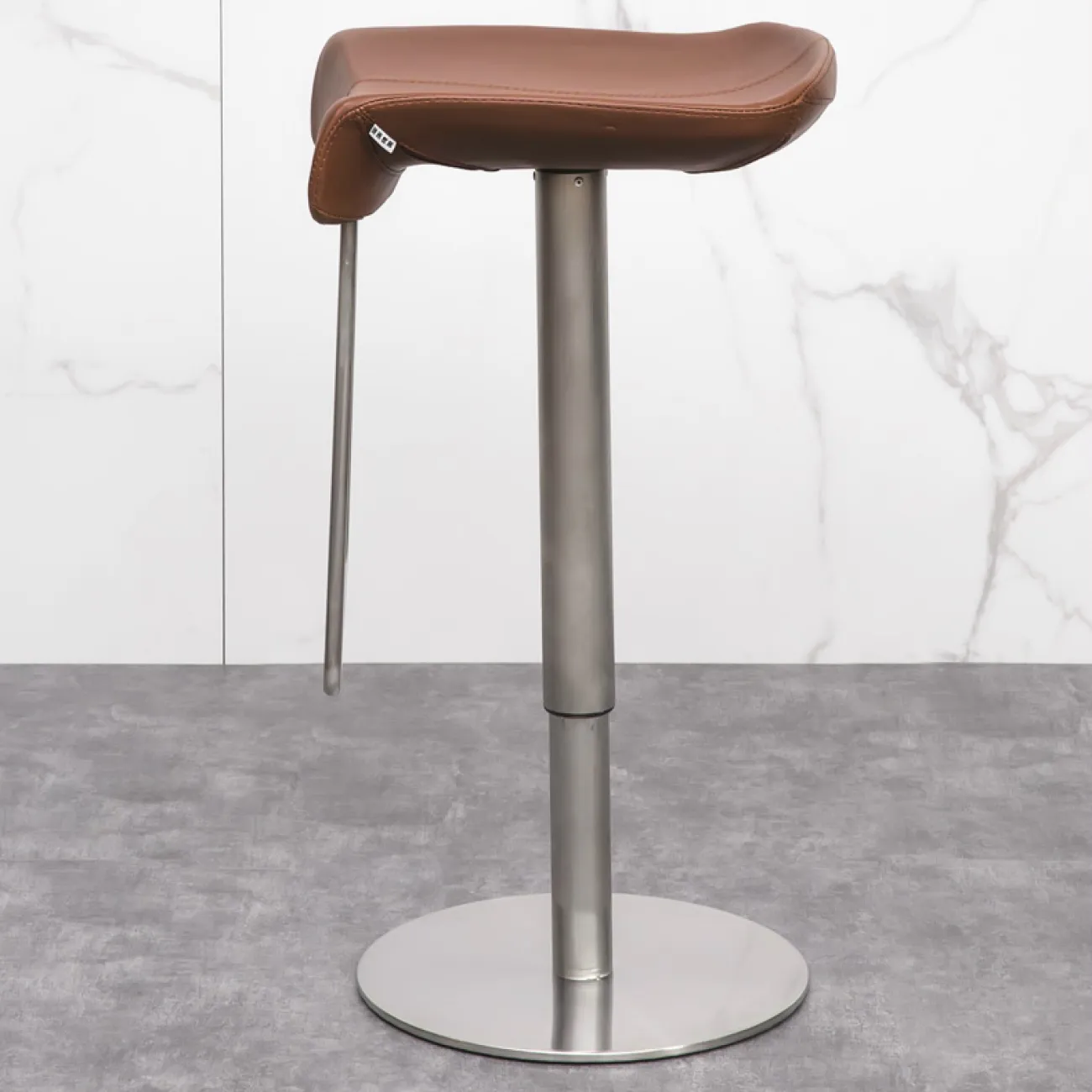 Дизайнерский барный стул LaLume-BA00107 Дизайнерский барный стул LaLume-BA00107