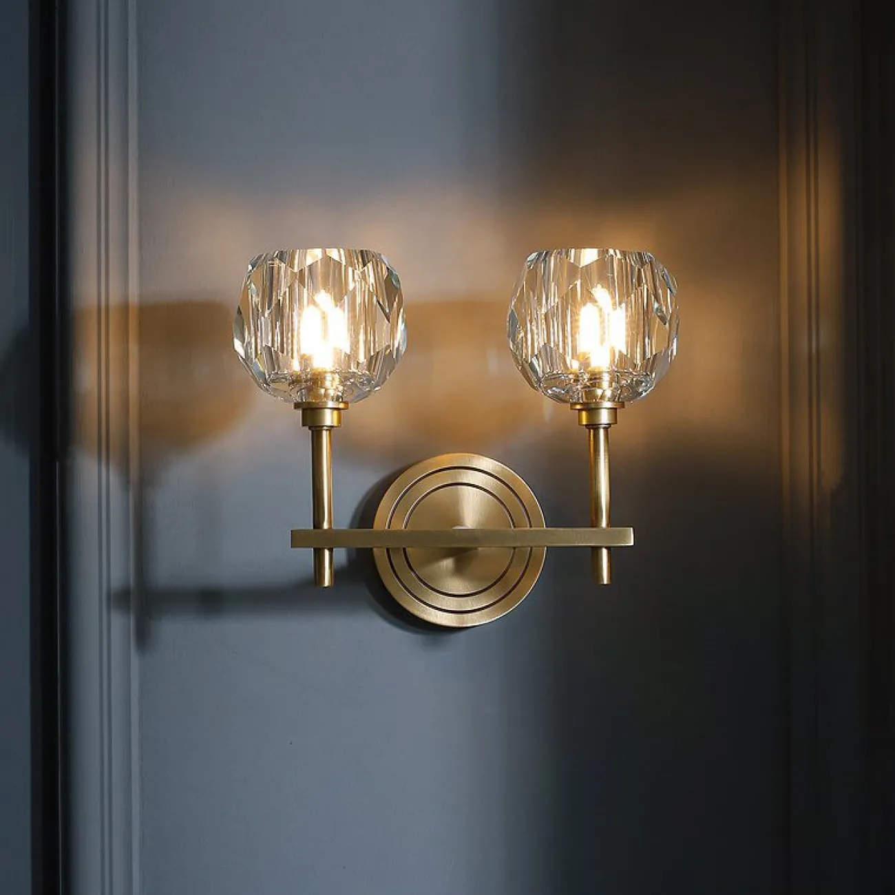 Настенное бра RH WALL от ImperiumLoft Настенное бра RH WALL от ImperiumLoft