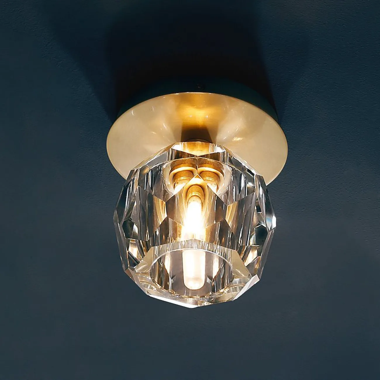 Настенное бра RH WALL от ImperiumLoft Настенное бра RH WALL от ImperiumLoft