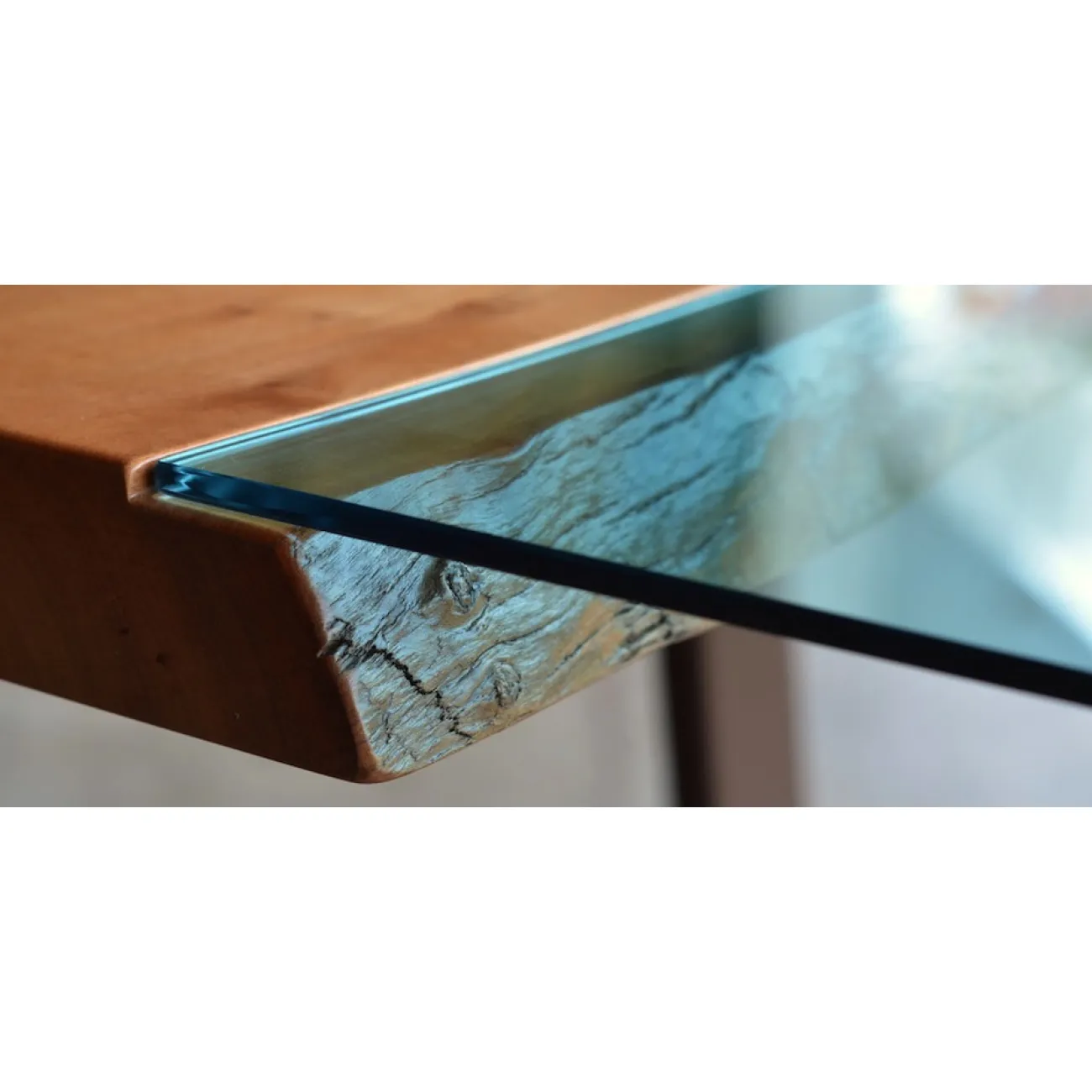 Стол Madrone Table River Collection от LaLume