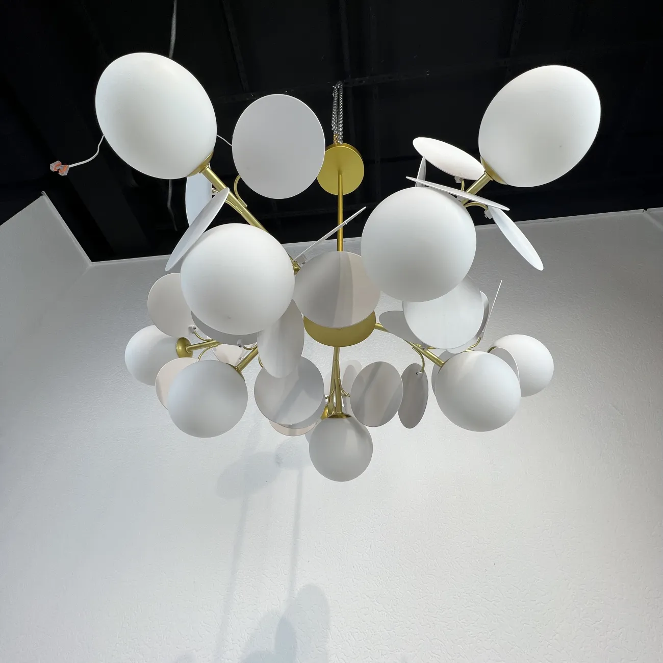 Люстра MATISSE SELF D67 от ImperiumLoft Люстра MATISSE SELF D67 от ImperiumLoft