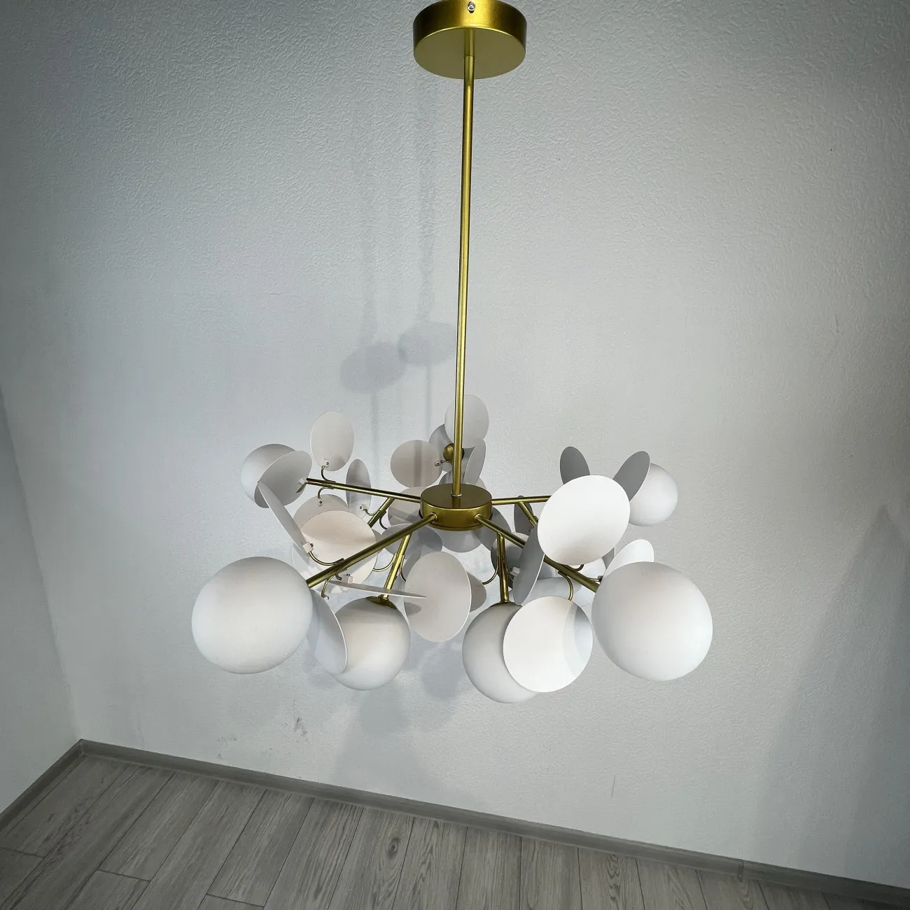 Люстра MATISSE SELF D67 от ImperiumLoft Люстра MATISSE SELF D67 от ImperiumLoft