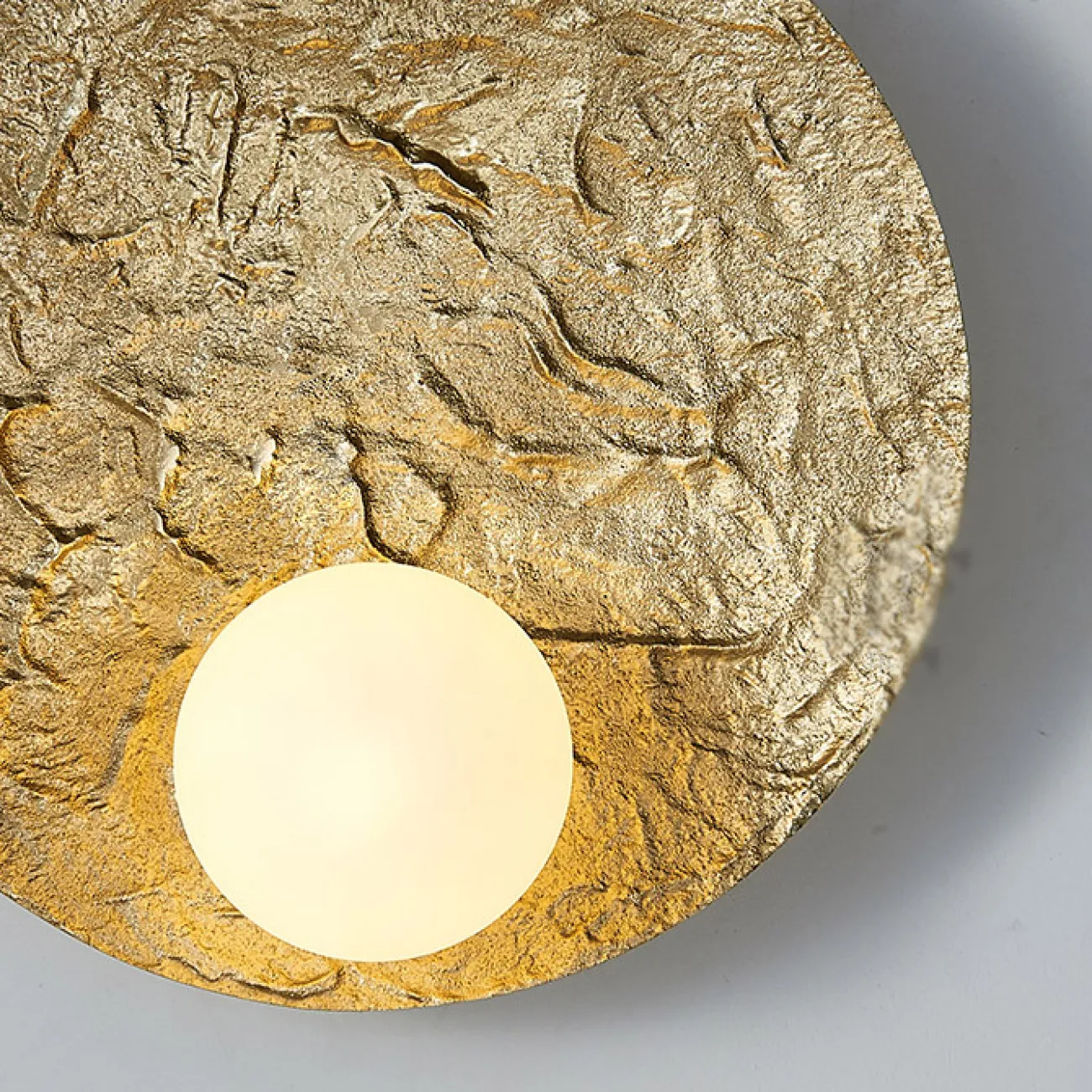 Настенный светильник ROMA BALL B от ImperiumLoft Настенный светильник ROMA BALL B от ImperiumLoft