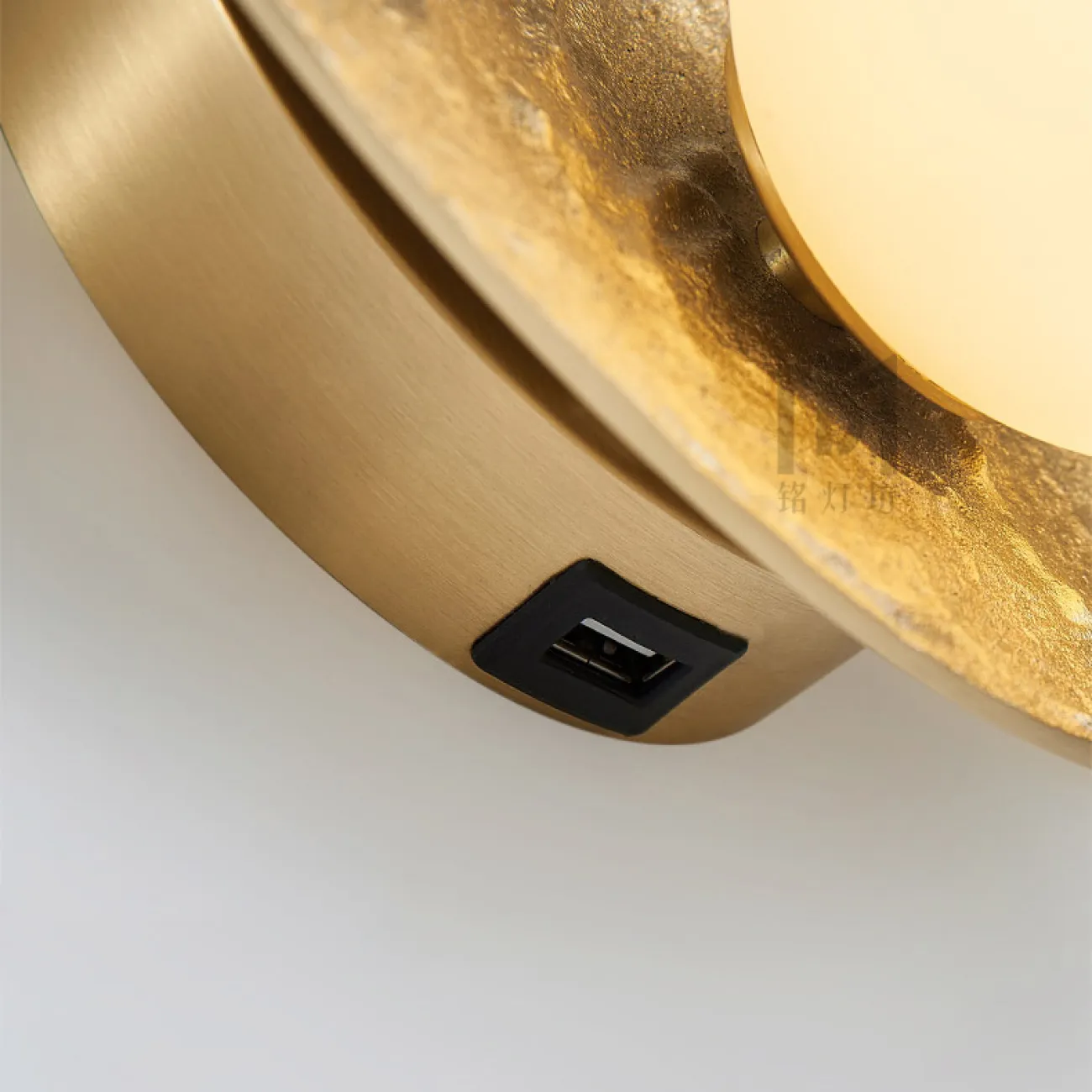 Настенный светильник ROMA BALL B от ImperiumLoft Настенный светильник ROMA BALL B от ImperiumLoft