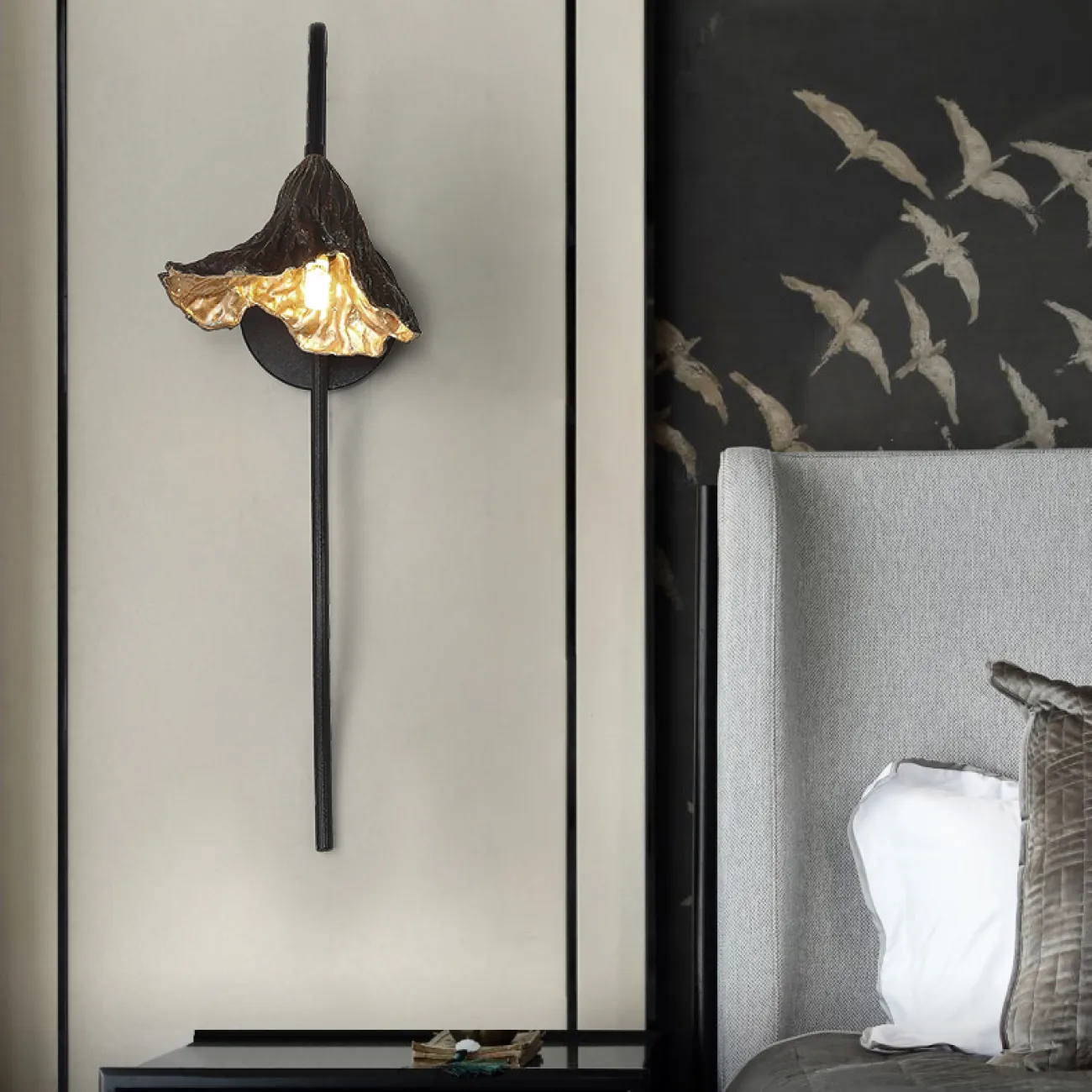 Серия настенных светильников с плафоном в виде высушенного цветка с внутренней отделкой под золото LILIAN WALL A Серия настенных светильников с плафоном в виде высушенного цветка с внутренней отделкой под золото LILIAN WALL A