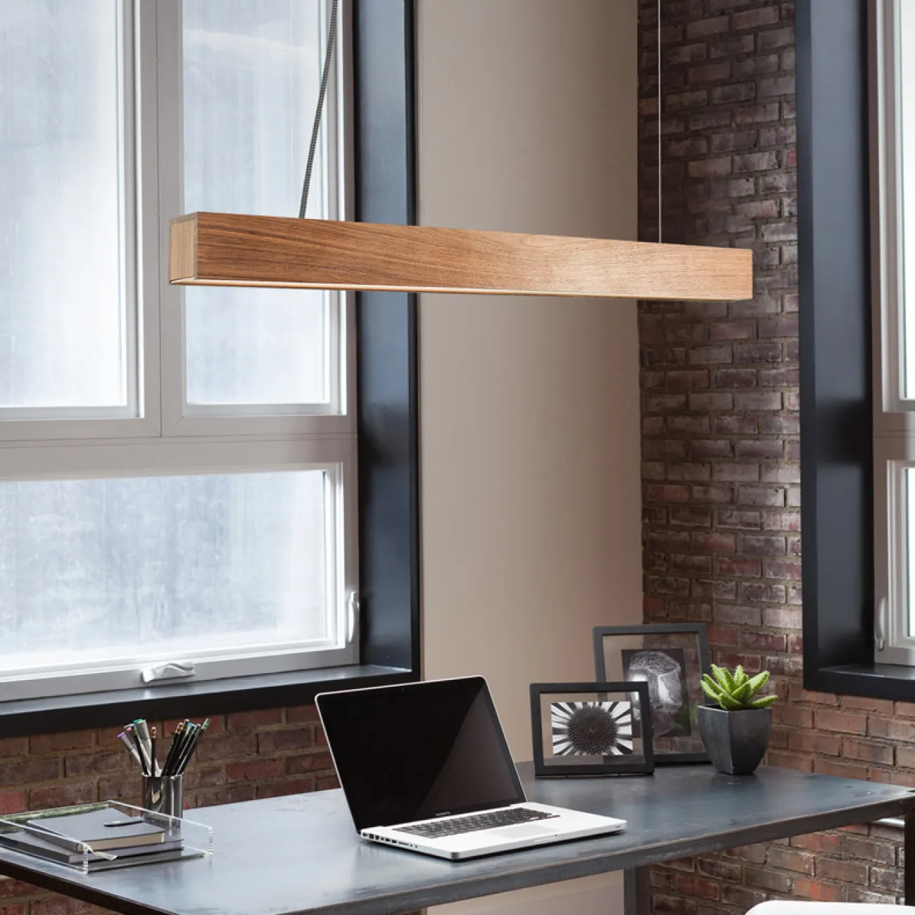 Подвесной реечный светильник RISTON от ImperiumLoft