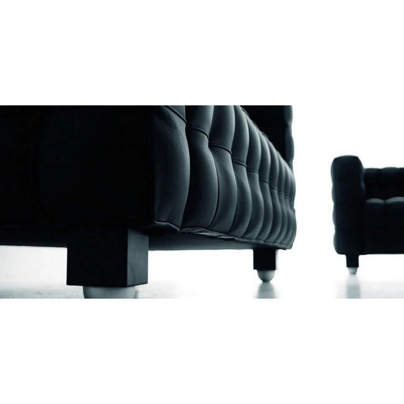 Диван Kubus 3 seater designed by Josef Hoffmann		 in 1910 от LaLume