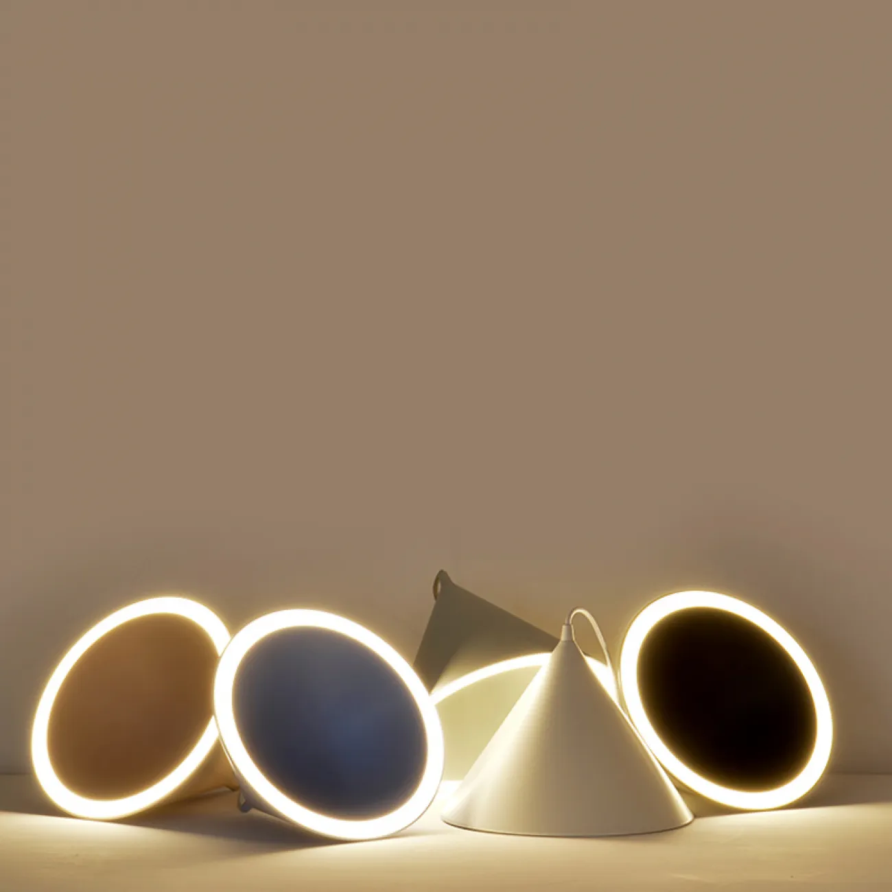 Подвесной светильник Woud Annular D25 White от ImperiumLoft