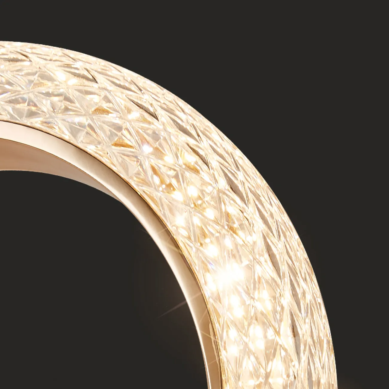 Настенный светодиодный светильник в виде кольца с рельефной поверхностью SONKE WALL 3000К