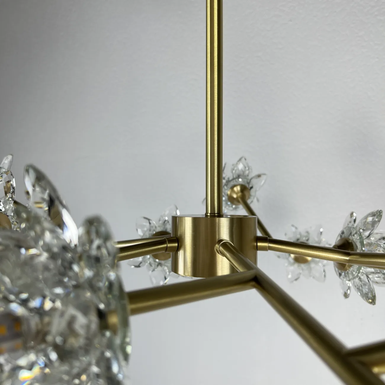 Люстра LOTOS TWO D100 от ImperiumLoft Люстра LOTOS TWO D100 от ImperiumLoft