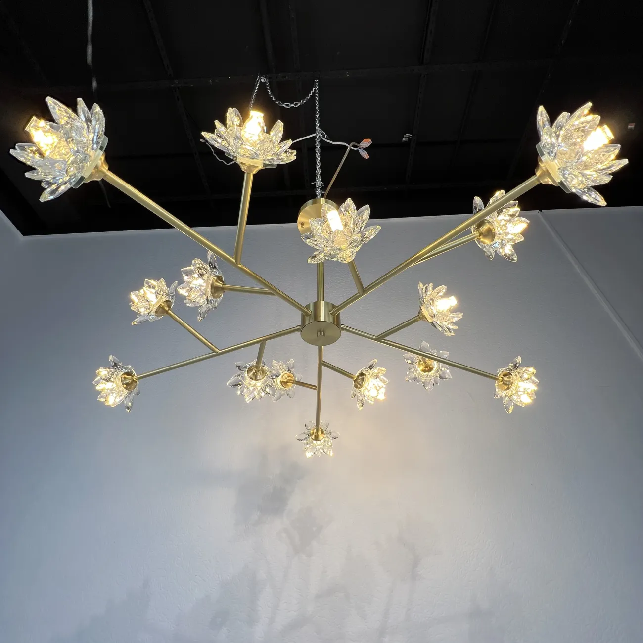 Люстра LOTOS TWO D100 от ImperiumLoft Люстра LOTOS TWO D100 от ImperiumLoft