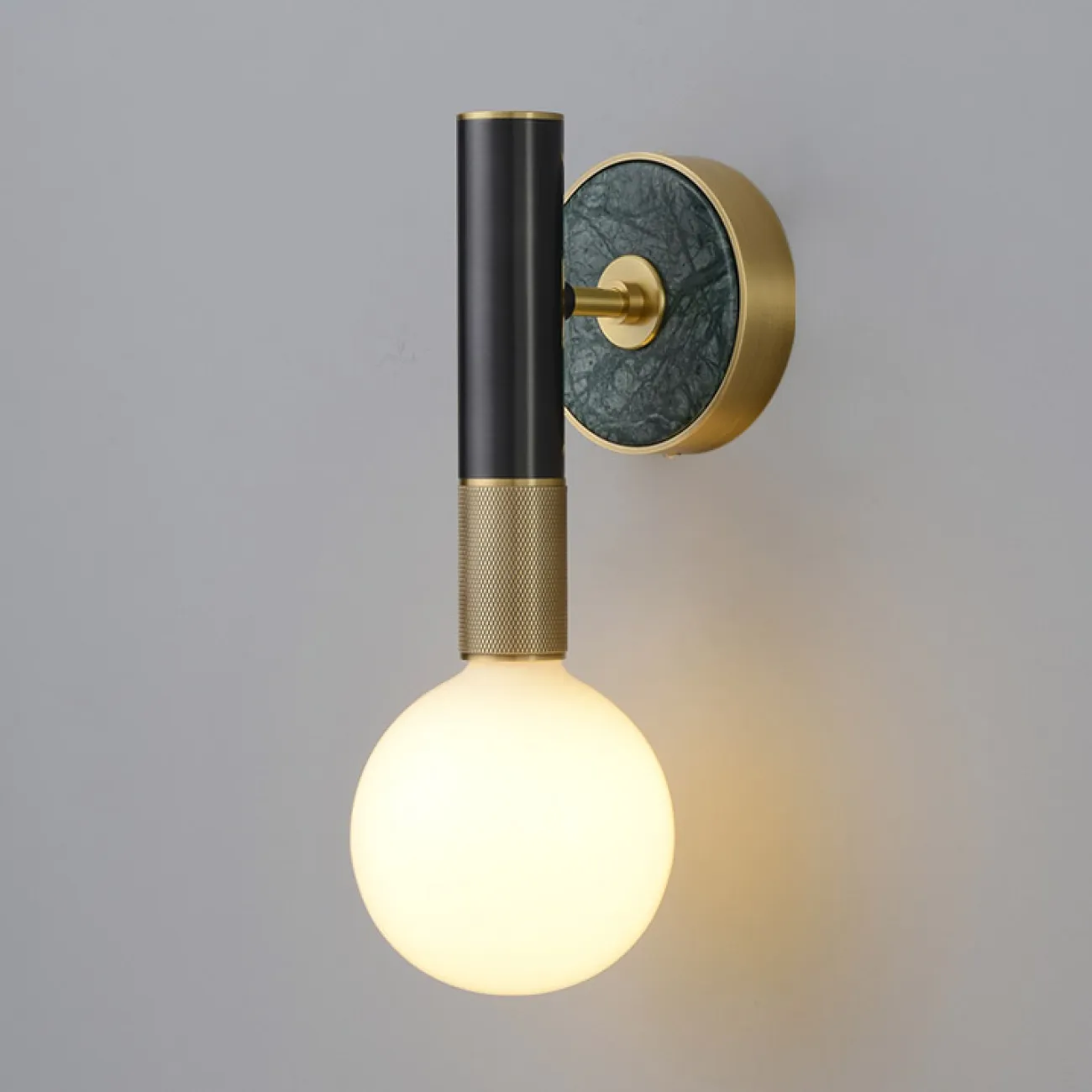 Настенный светильник WESTON Green от ImperiumLoft