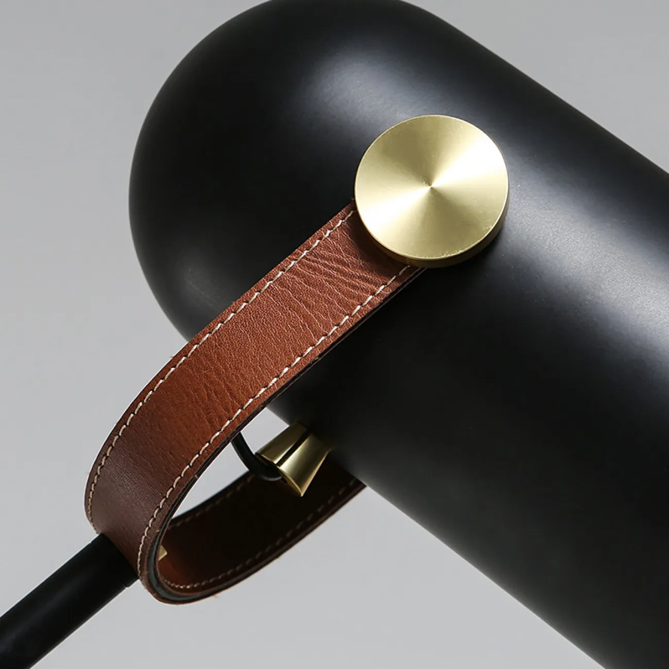 Дизайнерский торшер BULLET FL от ImperiumLoft Дизайнерский торшер BULLET FL от ImperiumLoft