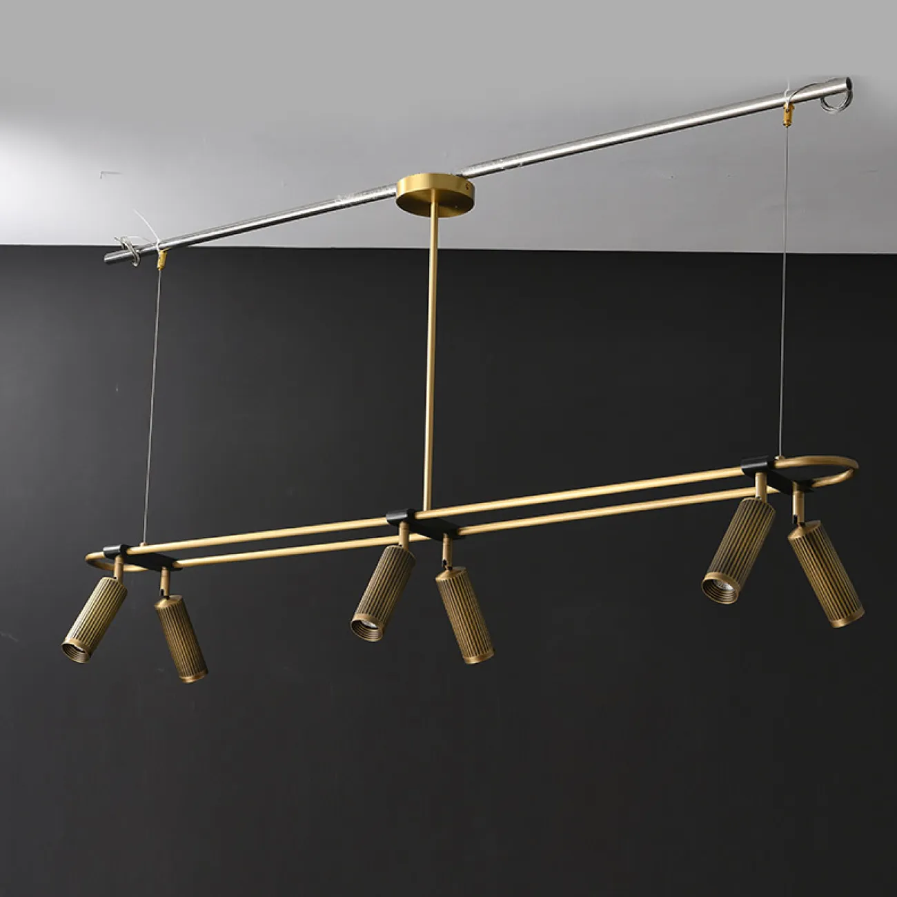 Потолочный светильник TRIGGER от ImperiumLoft