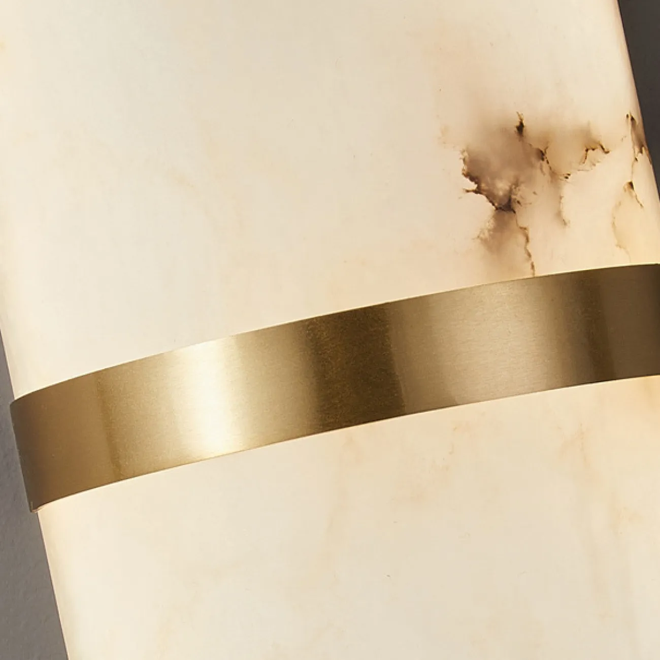 Серия настенных светодиодных светильников со скругленным корпусом из натурального мрамора и латуни SABBE D12 Brass Серия настенных светодиодных светильников со скругленным корпусом из натурального мрамора и латуни SABBE D12 Brass