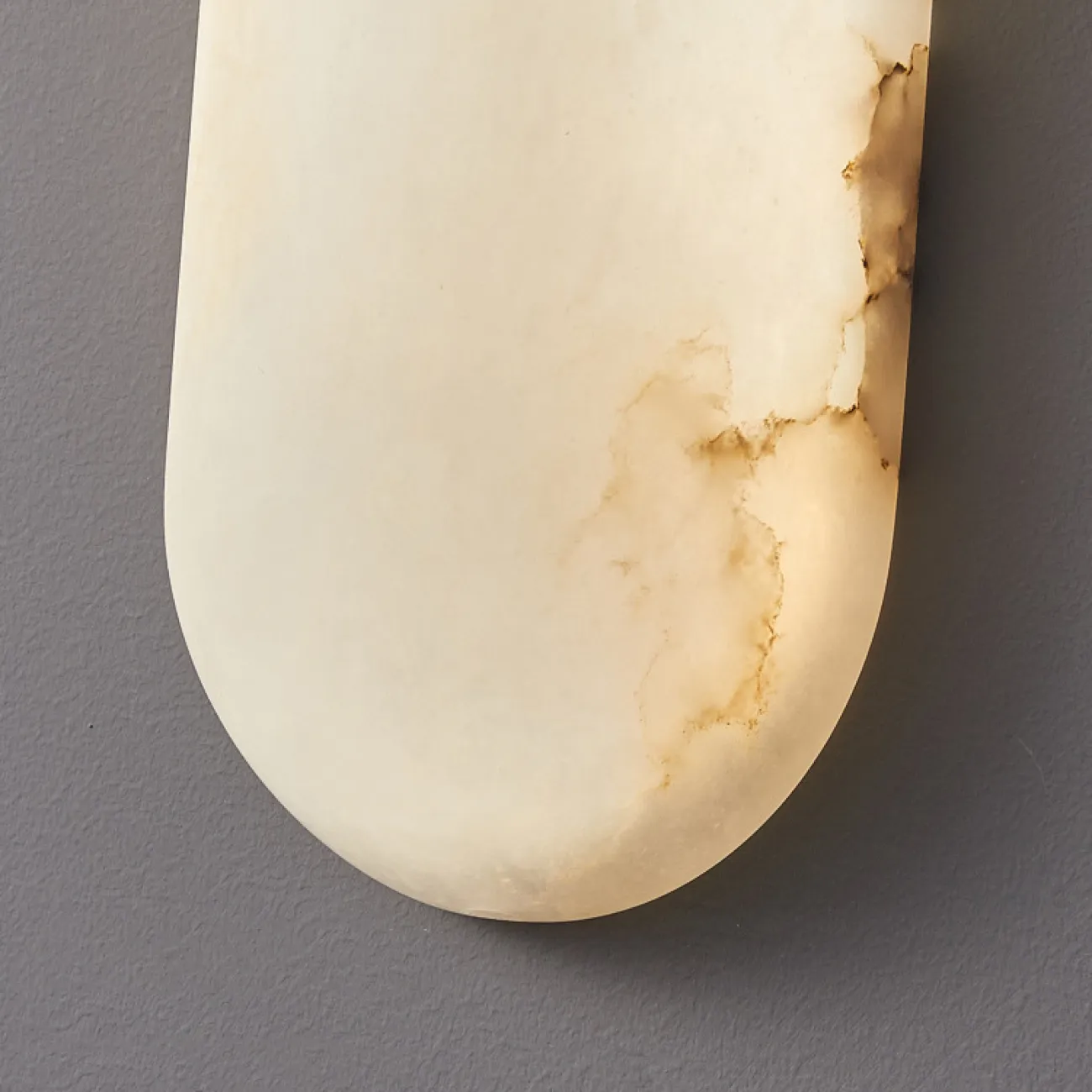 Серия настенных светодиодных светильников со скругленным корпусом из натурального мрамора и латуни SABBE D12 Brass Серия настенных светодиодных светильников со скругленным корпусом из натурального мрамора и латуни SABBE D12 Brass