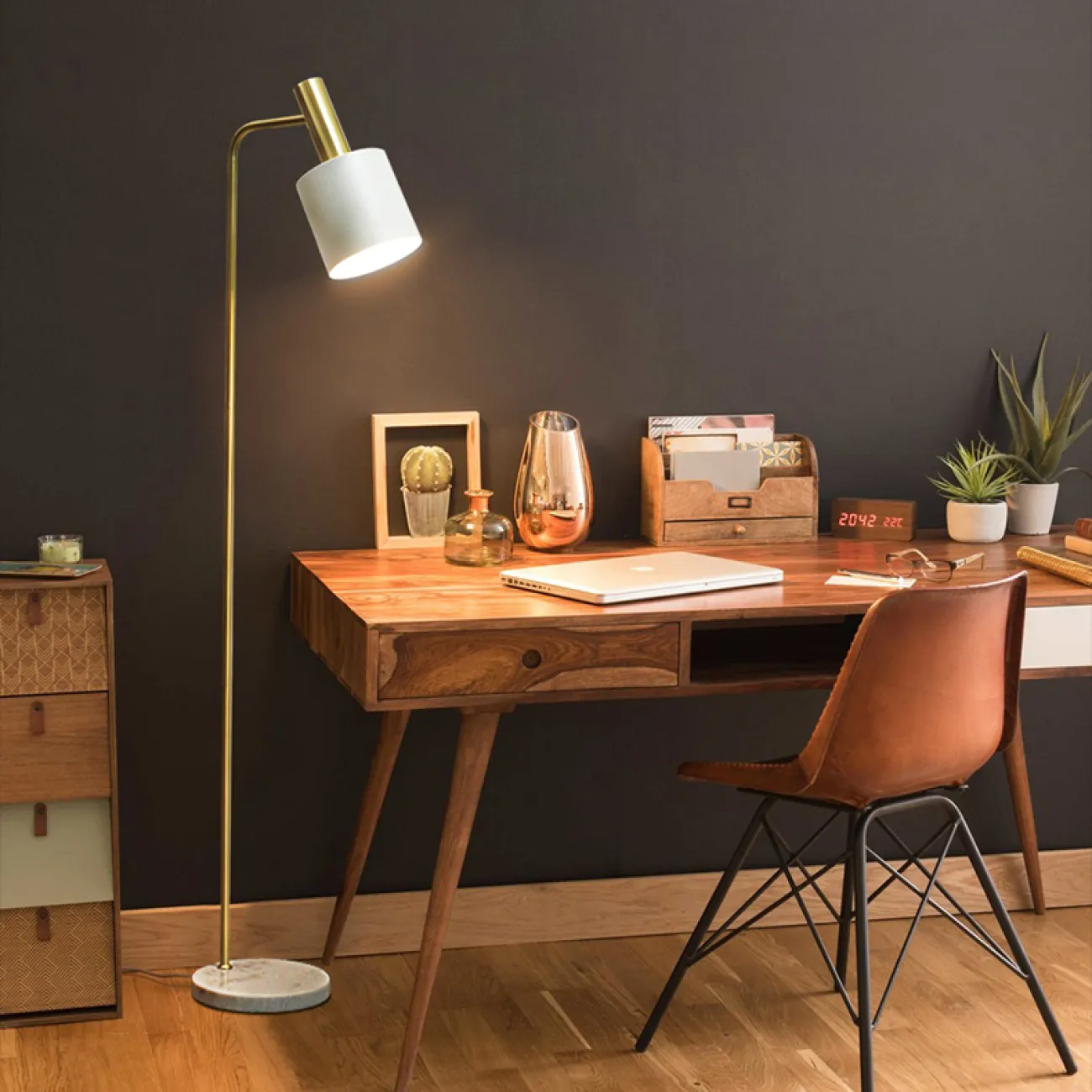 Торшер GWENT от ImperiumLoft