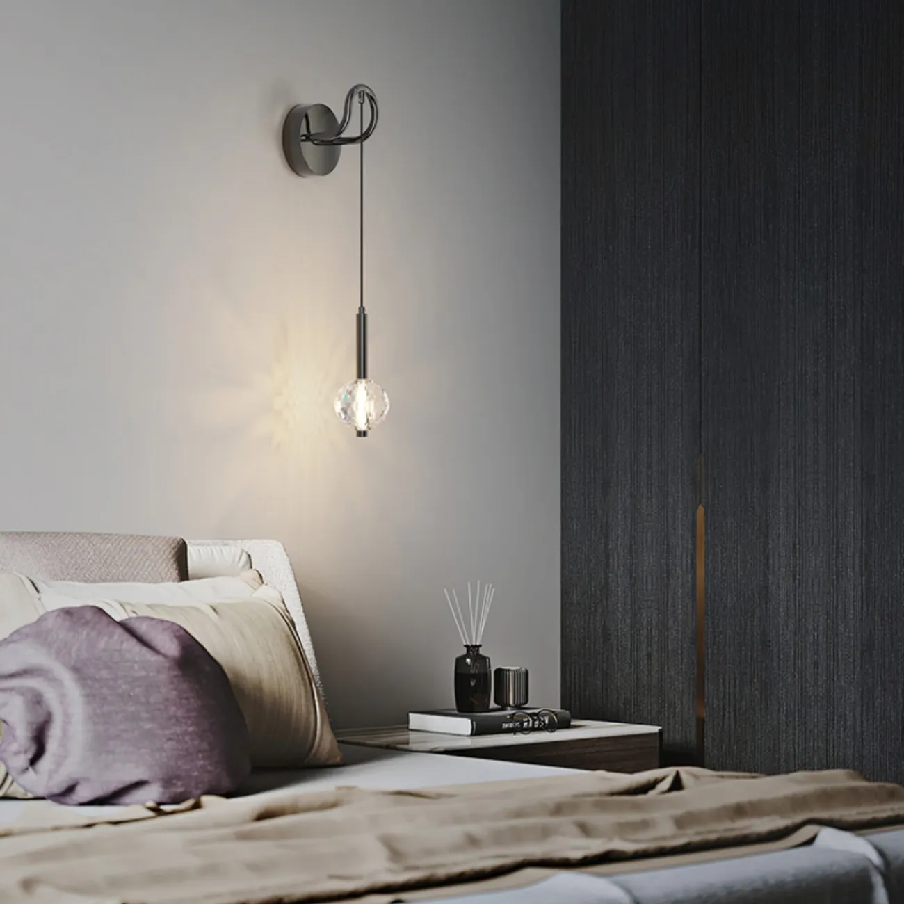 Настенный светодиодный светильник с подвесным рассеивателем в виде перламутрового диско-шара VEIT Настенный светодиодный светильник с подвесным рассеивателем в виде перламутрового диско-шара VEIT